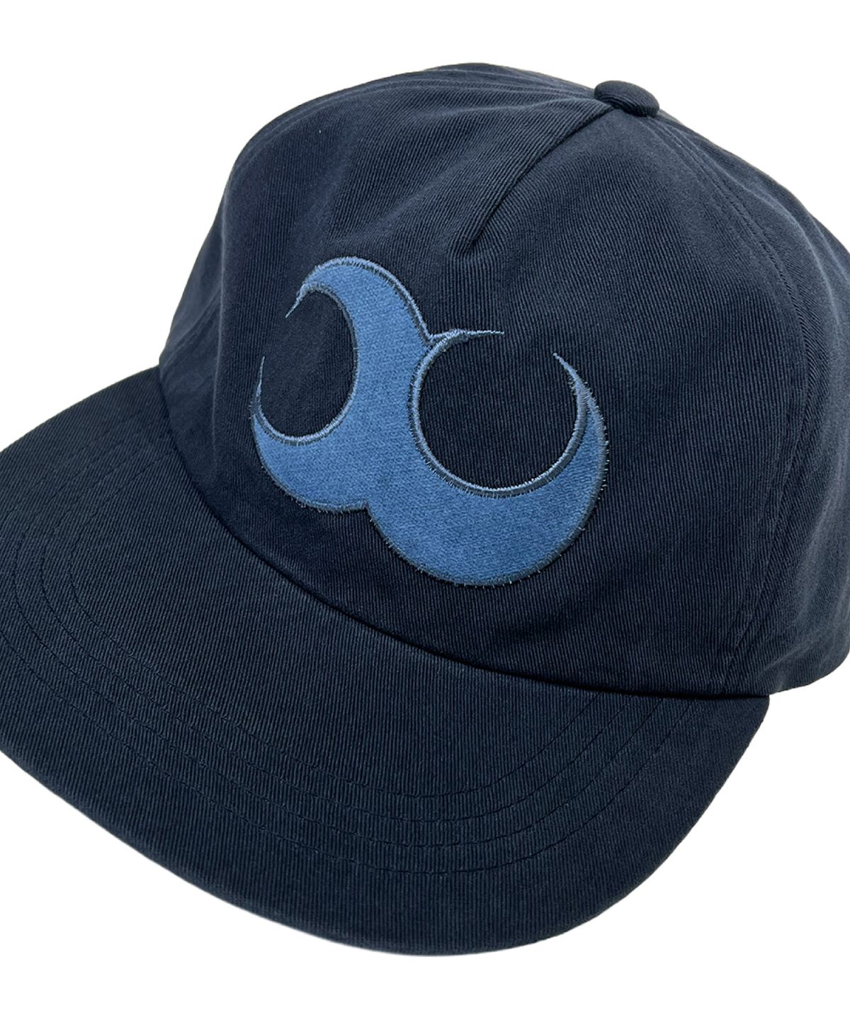 이유(YEEU) BASIC LOGO WASHED CAP [NAVY]