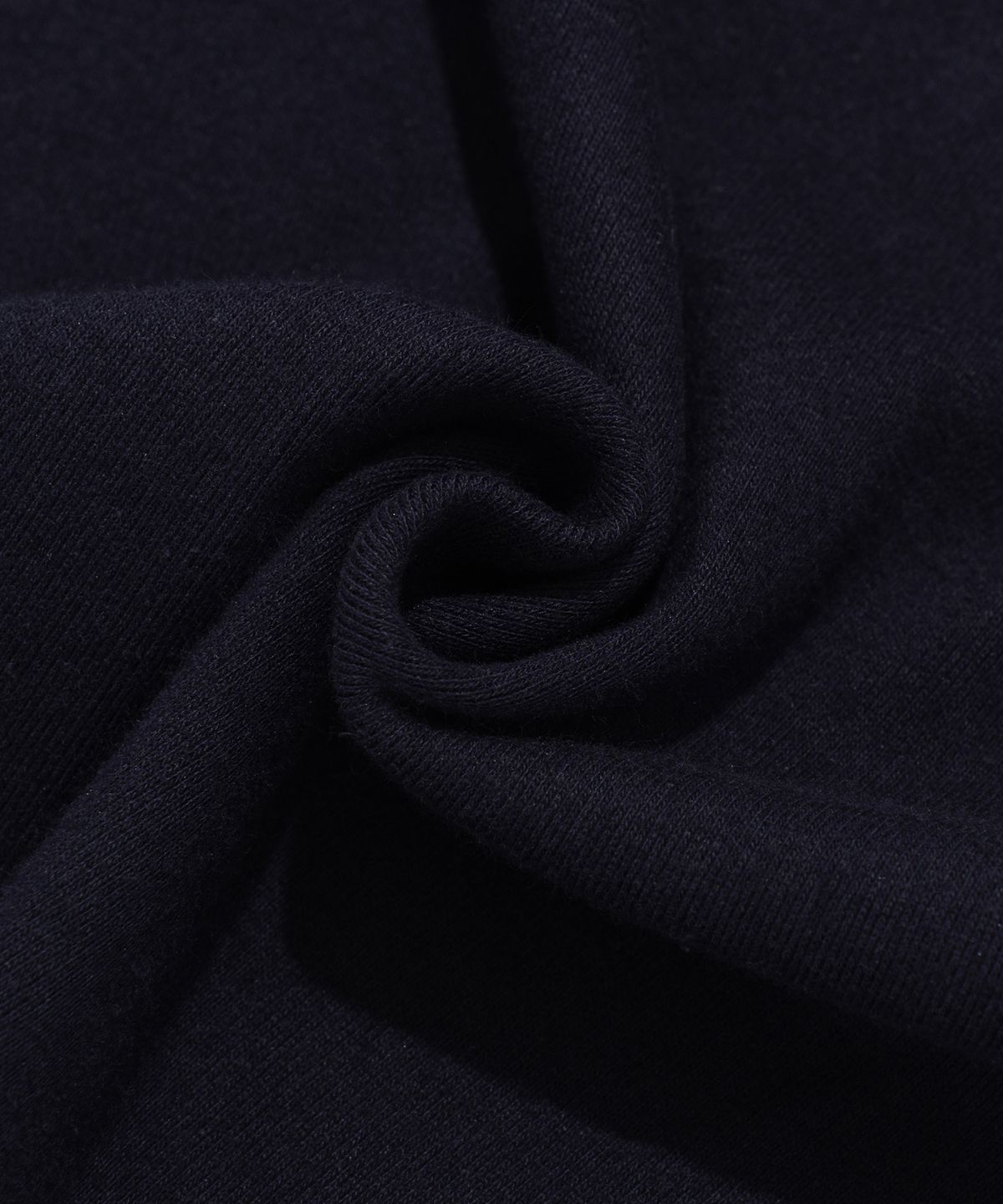 블랭키트(BLANKIT) 소프트 보트넥 라운드 슬리브리스 (네이비)