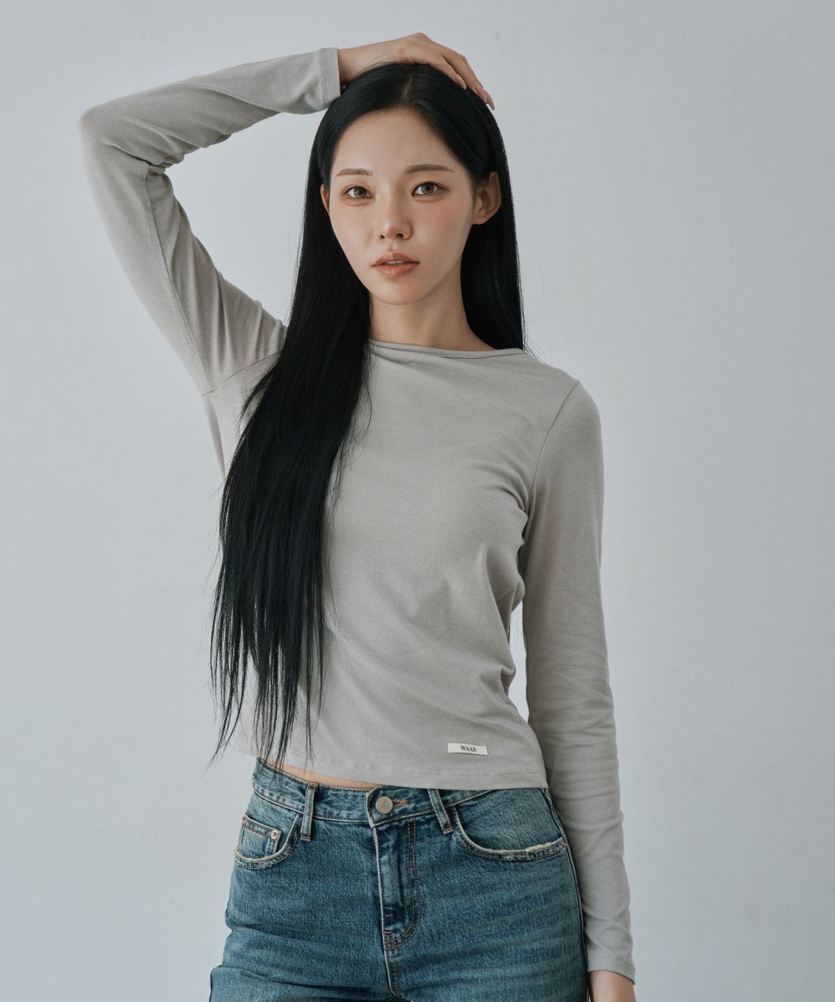 와르 포 우먼(WAARFORWOMAN) WT-99 백 드레이프 티셔츠_그레이