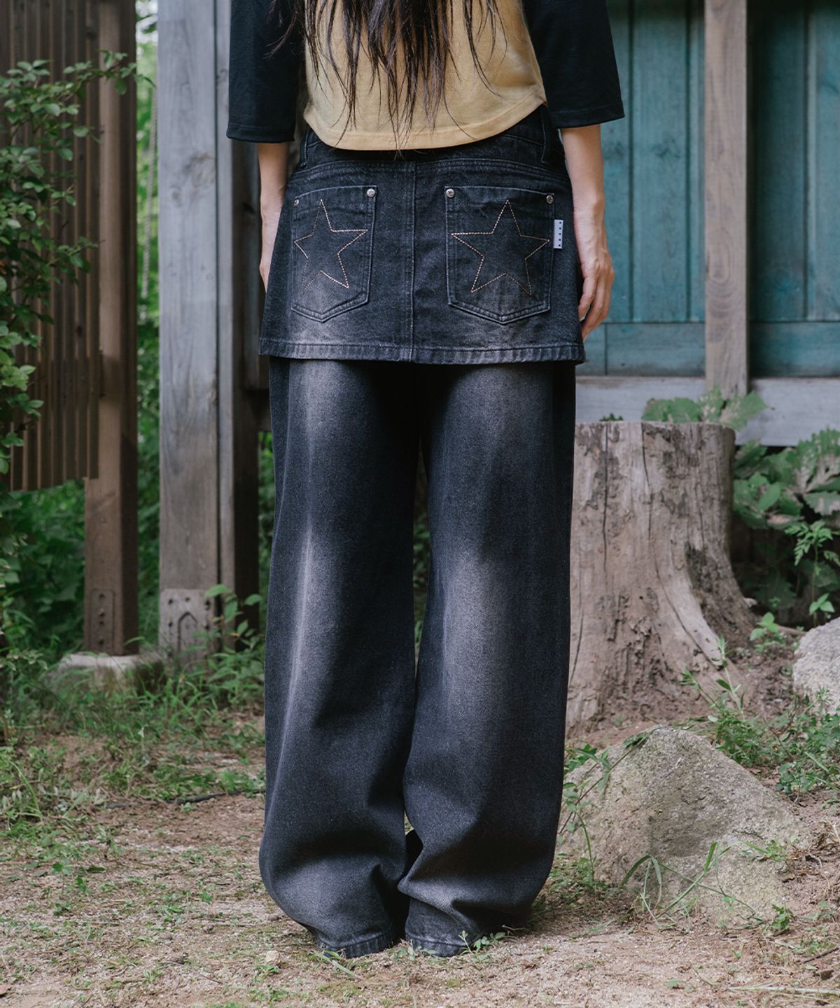 카비시(CAVISH) W STAR APPLIQUE LAYERED SKIRT DENIM PANTS BLACK(CV2GFFD111A)