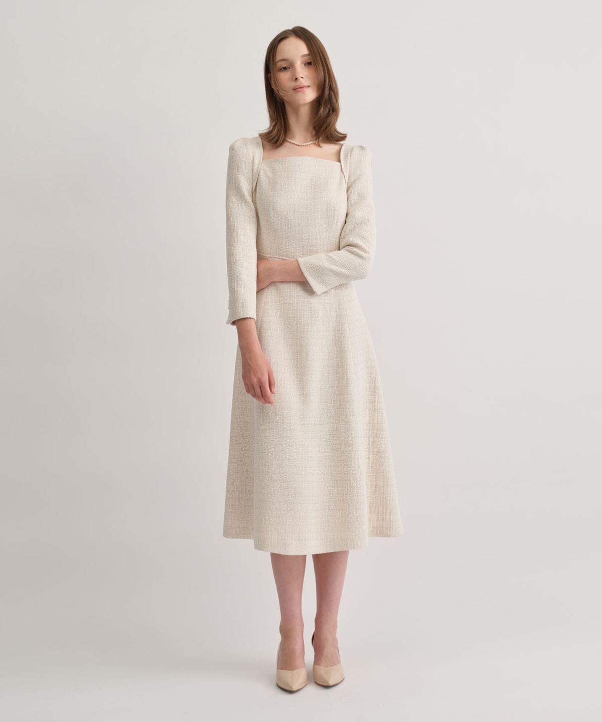 토와브(TOWAV) MAYU SQUARE DRESS_CREAM