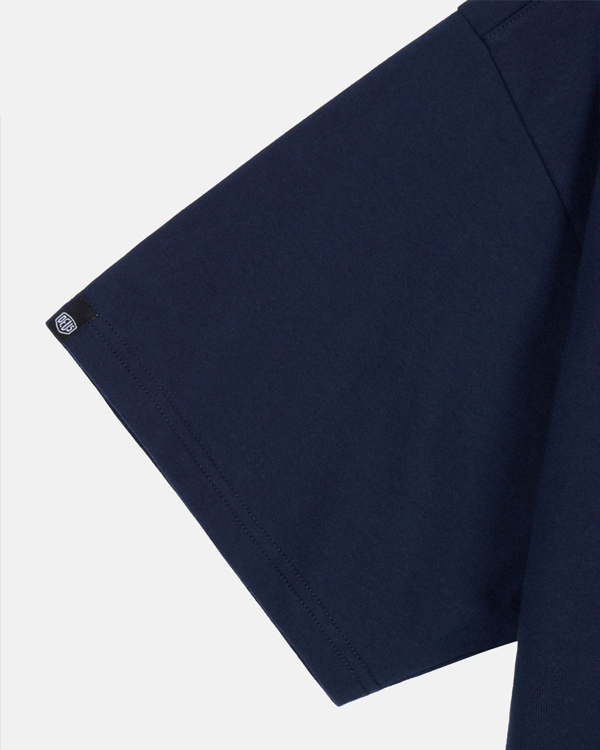 데우스 엑스 마키나(DEUS EX MACHINA) Seoul College Address Tee_Navy