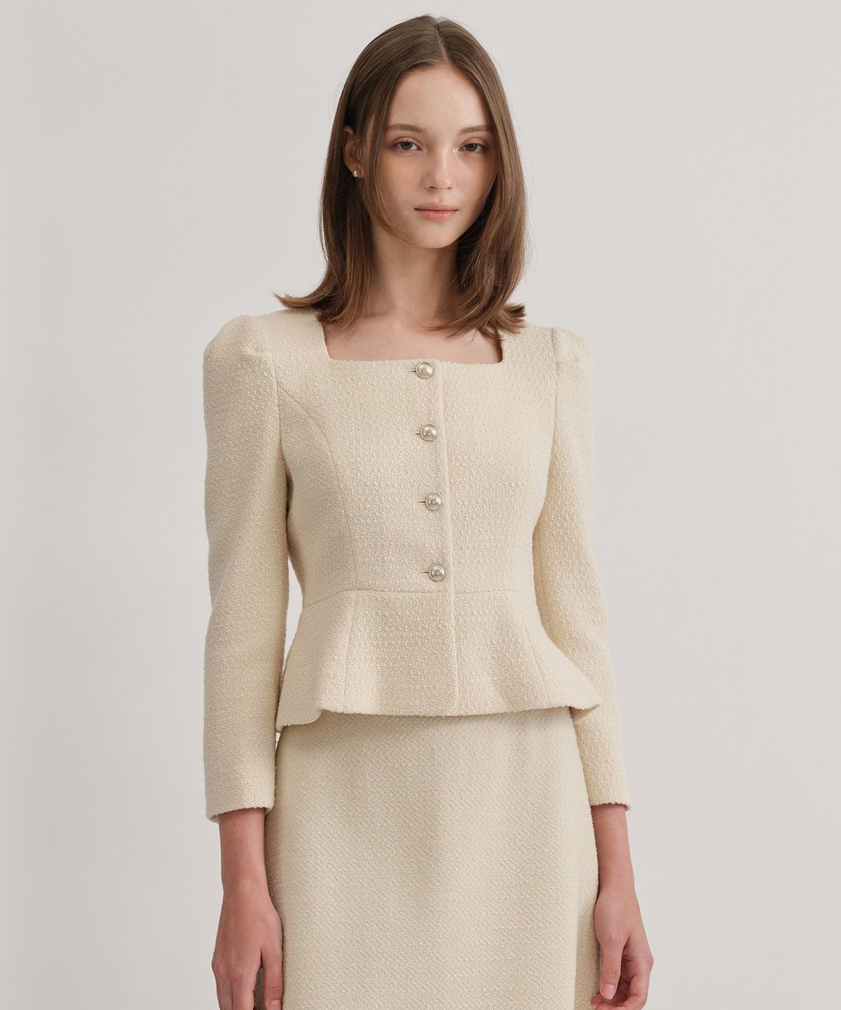 토와브(TOWAV) INA PEPLUM JACKET_CREAM