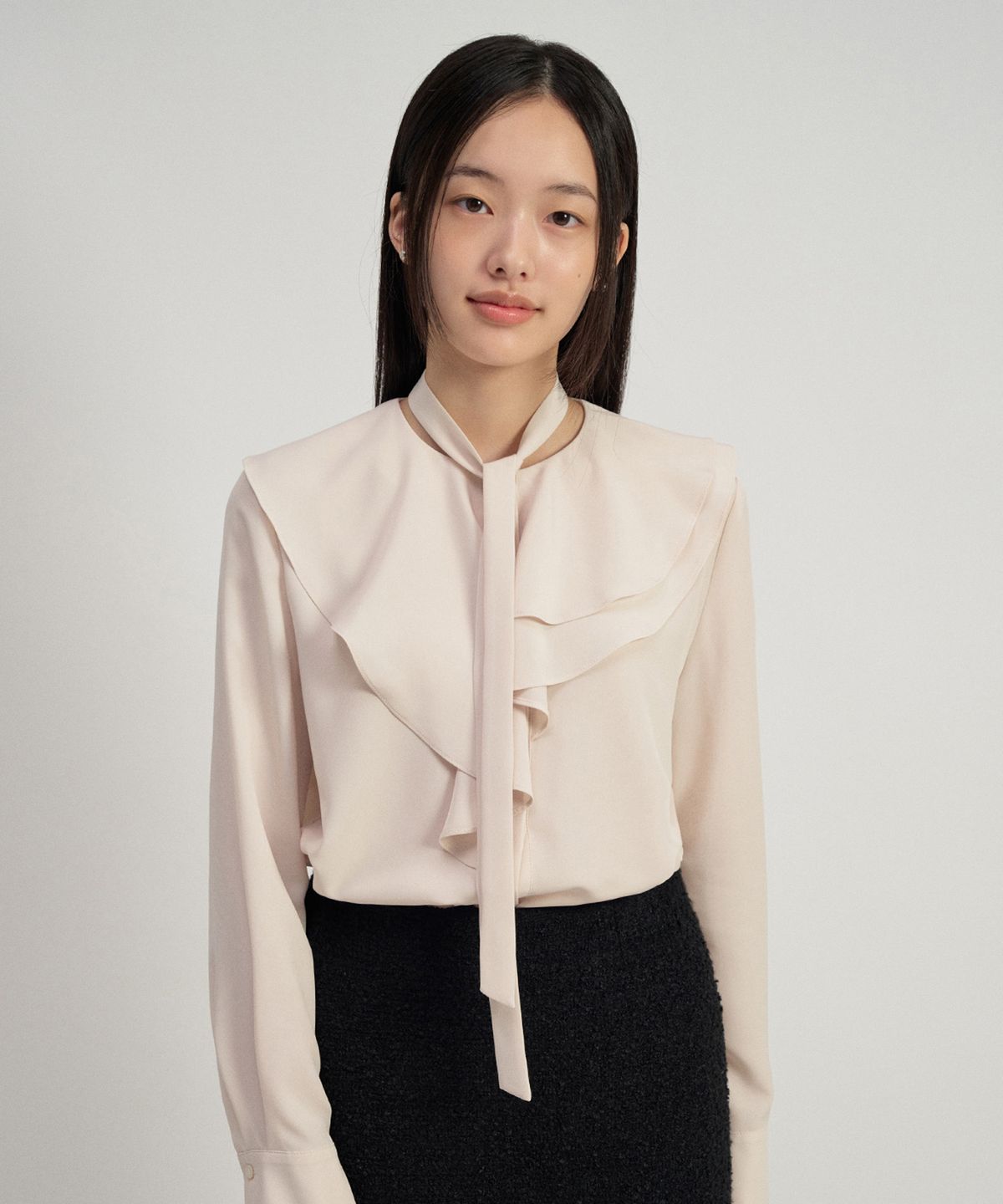 토와브(TOWAV) LETTE RUFFLE BLOUSE_CREAM
