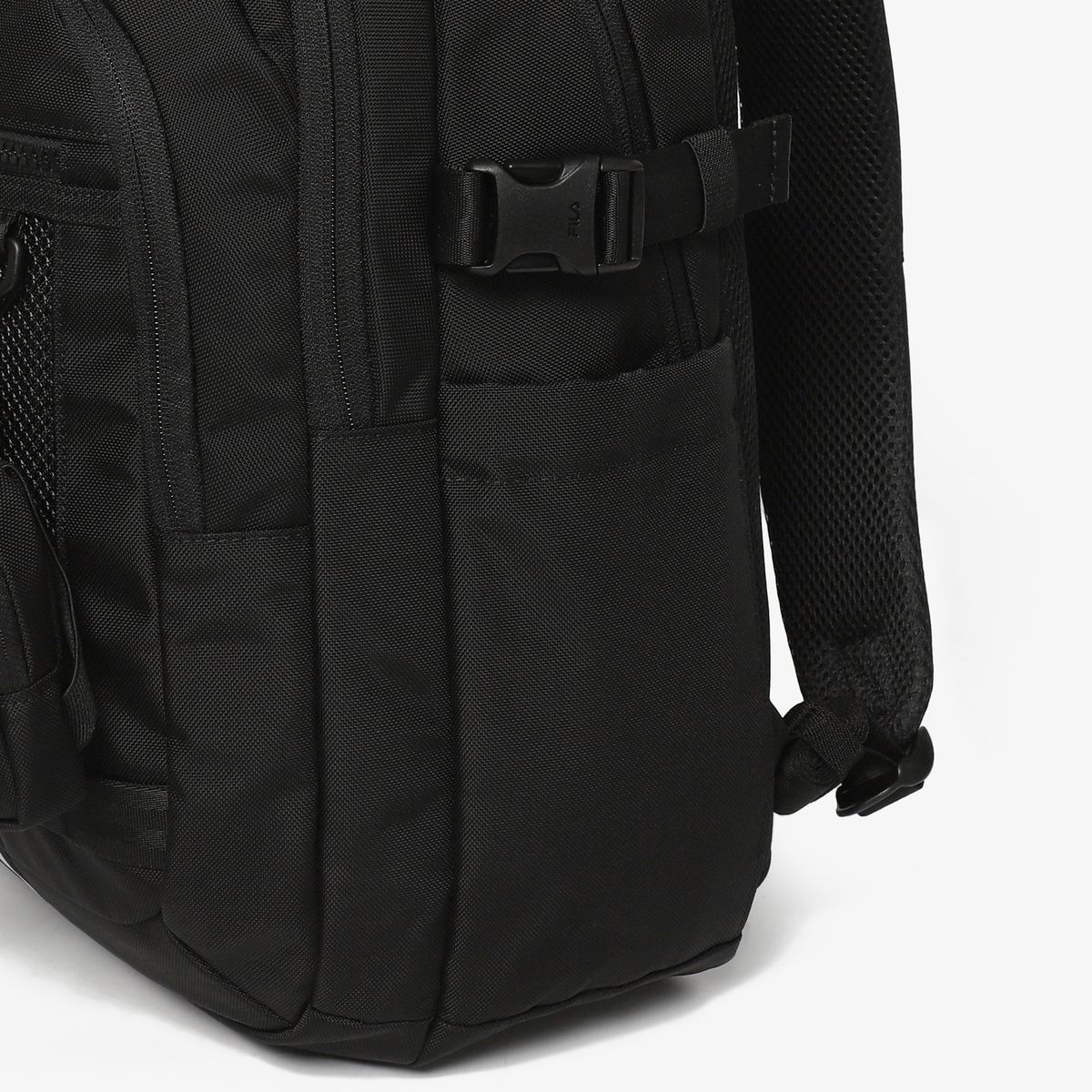 휠라(FILA) 3단 메쉬 백팩(FS263BP01X004001)