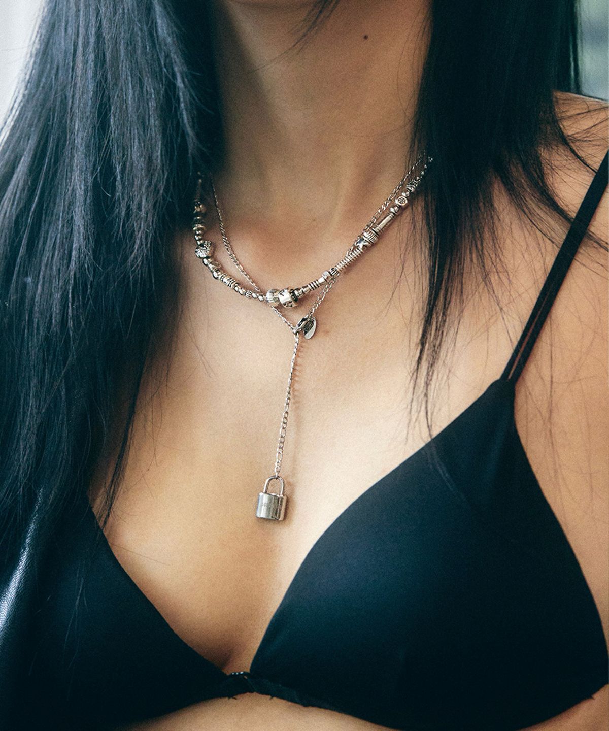 코지웨이브클럽(COZYWAVECLUB) THE LOCK DROP NECKLACE