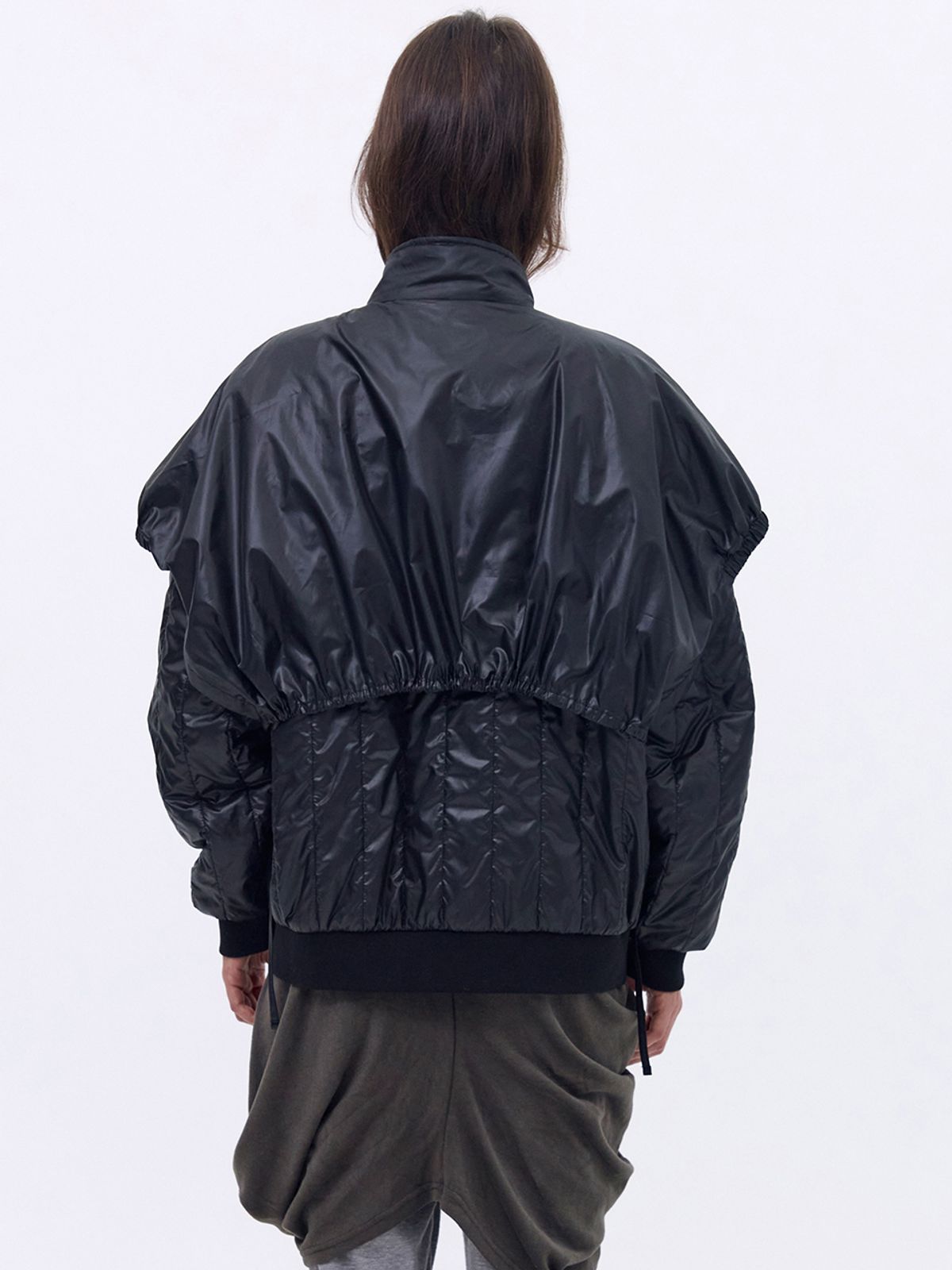 세릭(CERRIC) Wing Glossy Bomber _ Black