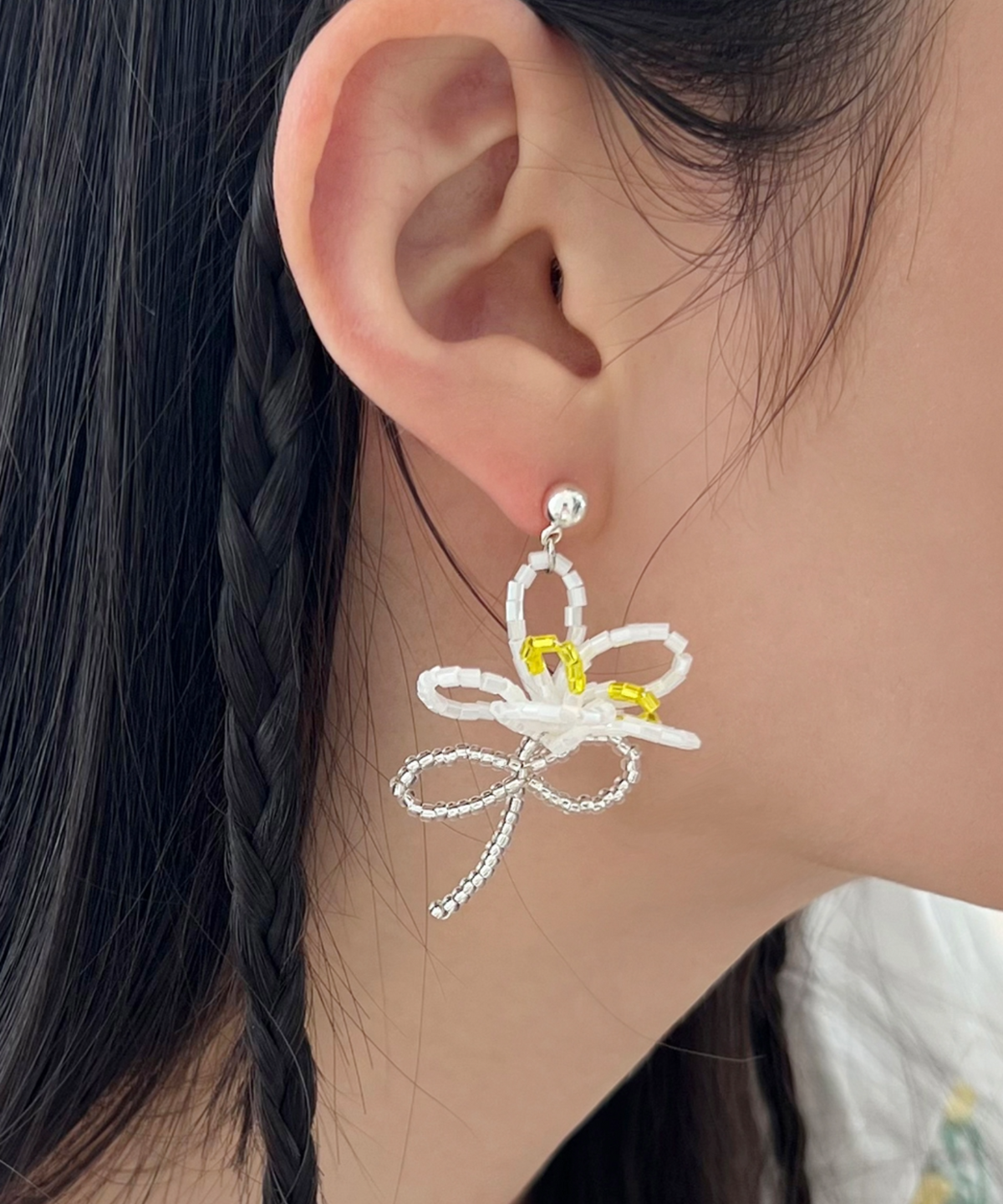 판타스틱 플래닛(FANTASTIC PLANET) wild flower beads earrings (3colors)