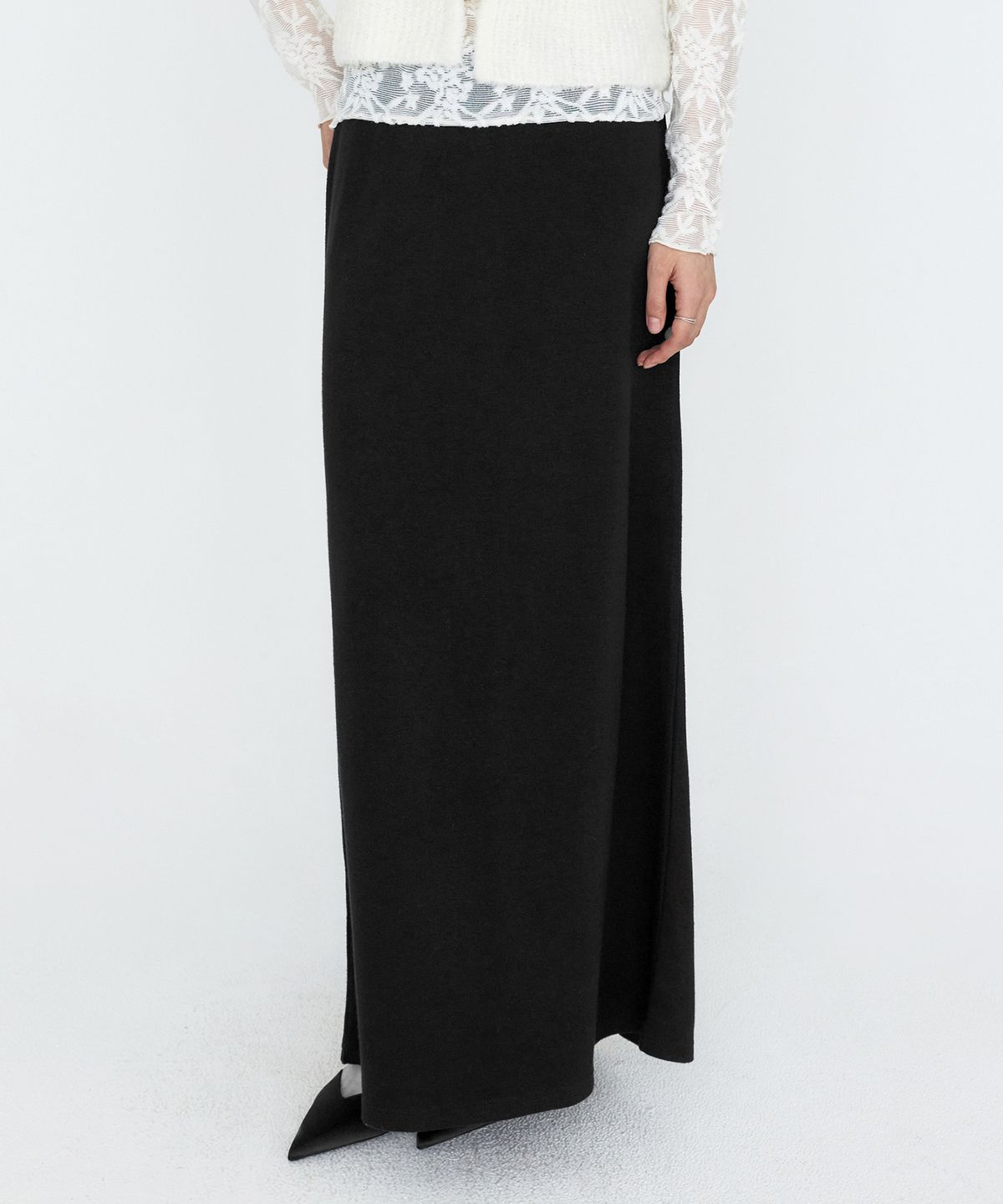 몽돌(MONGDOL) [SET] 울 블렌드 스카프 레이어드 롱 스커트 블랙 MDSK041BLACK