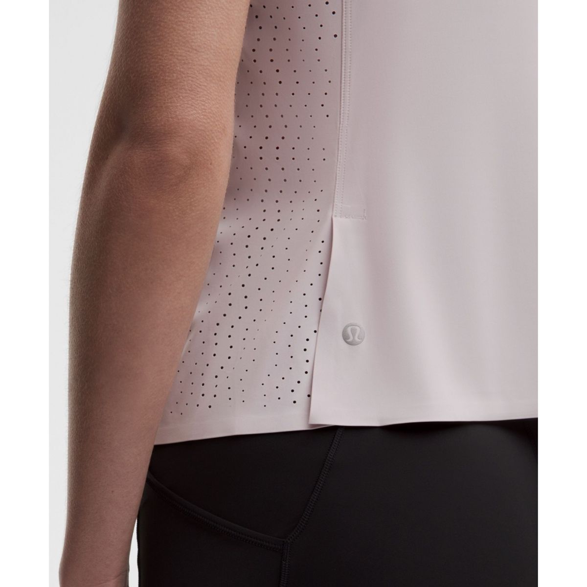 룰루레몬(LULULEMON) 슬릭 퍼포레이티드 탱크탑  ICYT