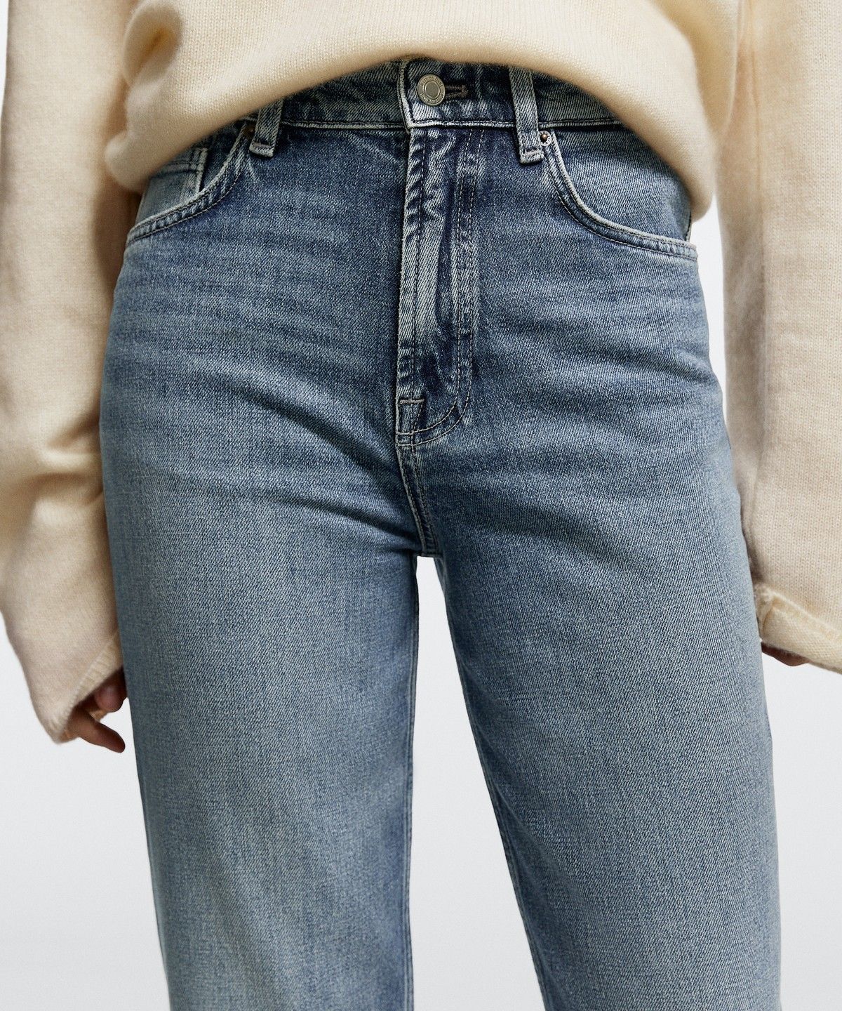 마시모두띠(MASSIMO DUTTI) 하이라이즈 크롭 스트레이트 핏 진