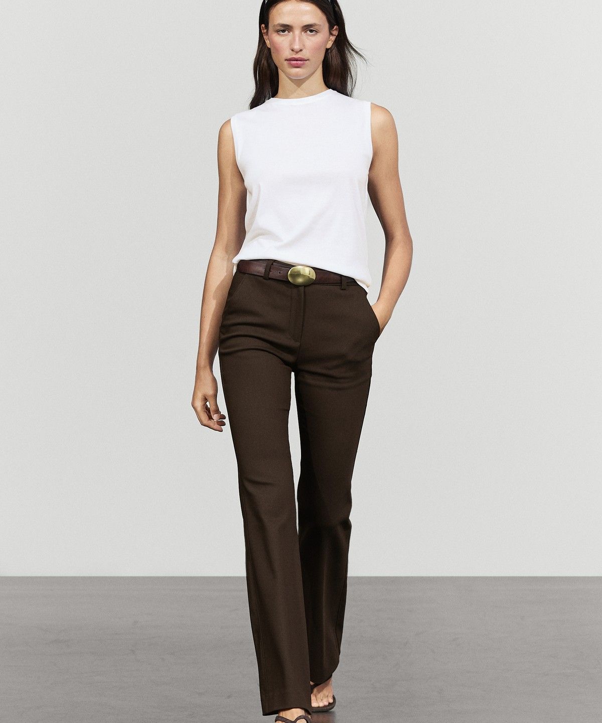 마시모두띠(MASSIMO DUTTI) 테크니컬 플레어 핏 팬츠