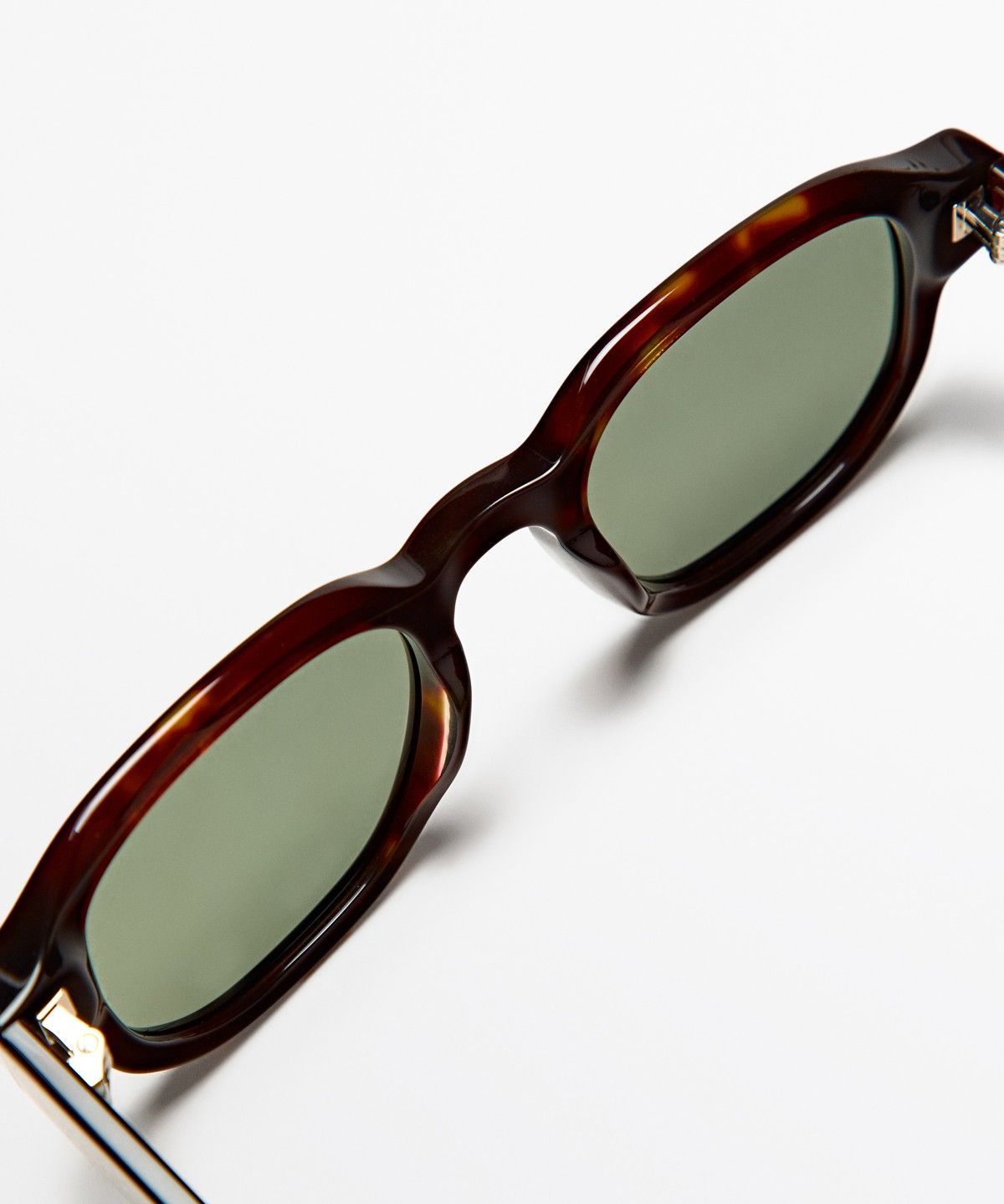 마시모두띠(MASSIMO DUTTI) 라운드 선글라스