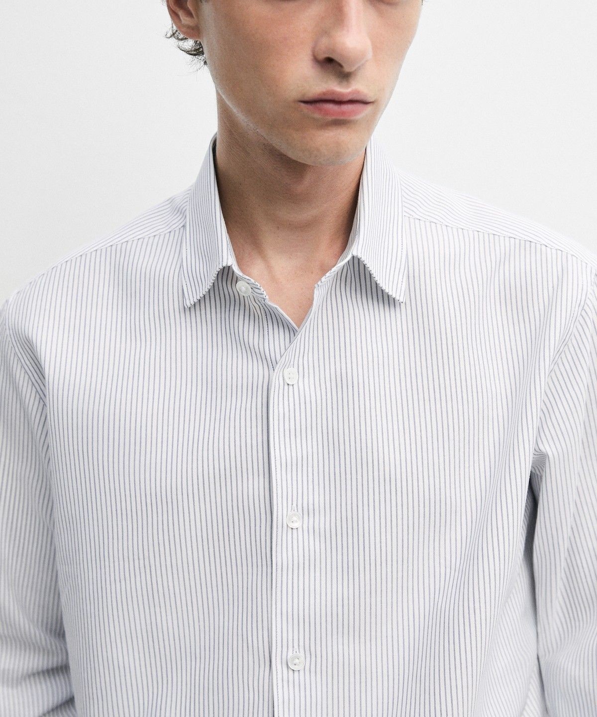 마시모두띠(MASSIMO DUTTI) 레귤러 핏 스트라이프 코튼 옥스퍼드 셔츠