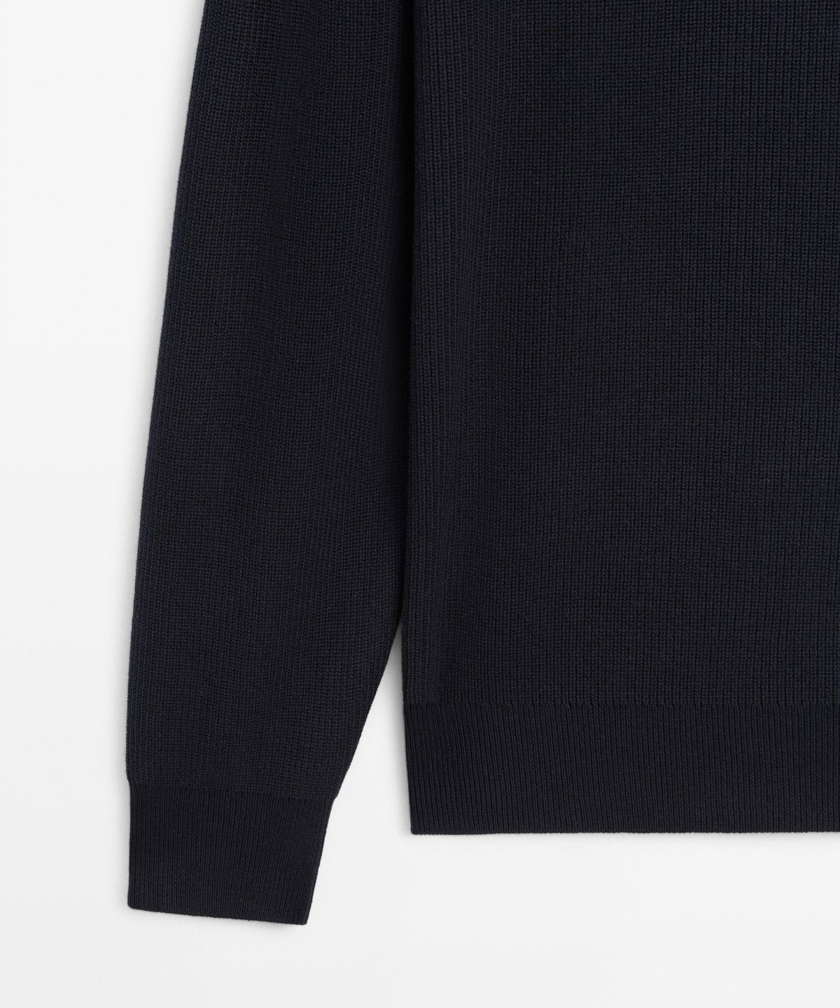 마시모두띠(MASSIMO DUTTI) 라운드넥 니트 스웨터