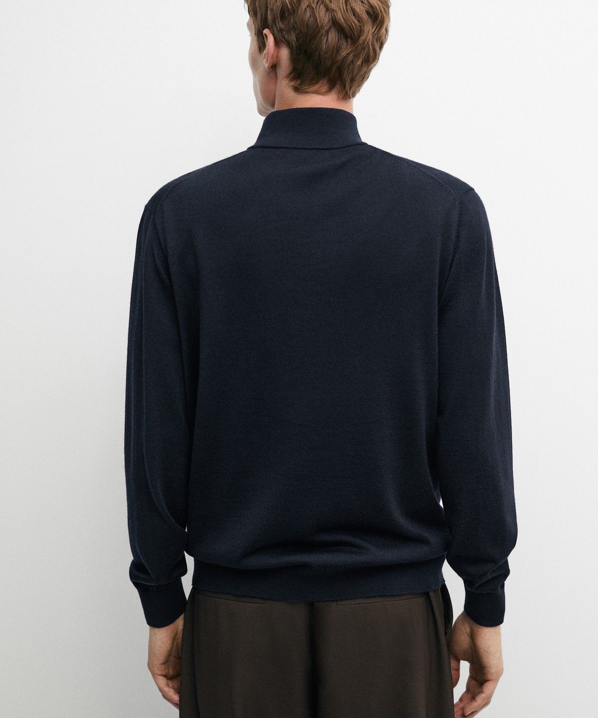 마시모두띠(MASSIMO DUTTI) 메리노 울 블렌드 모크넥 니트 스웨터