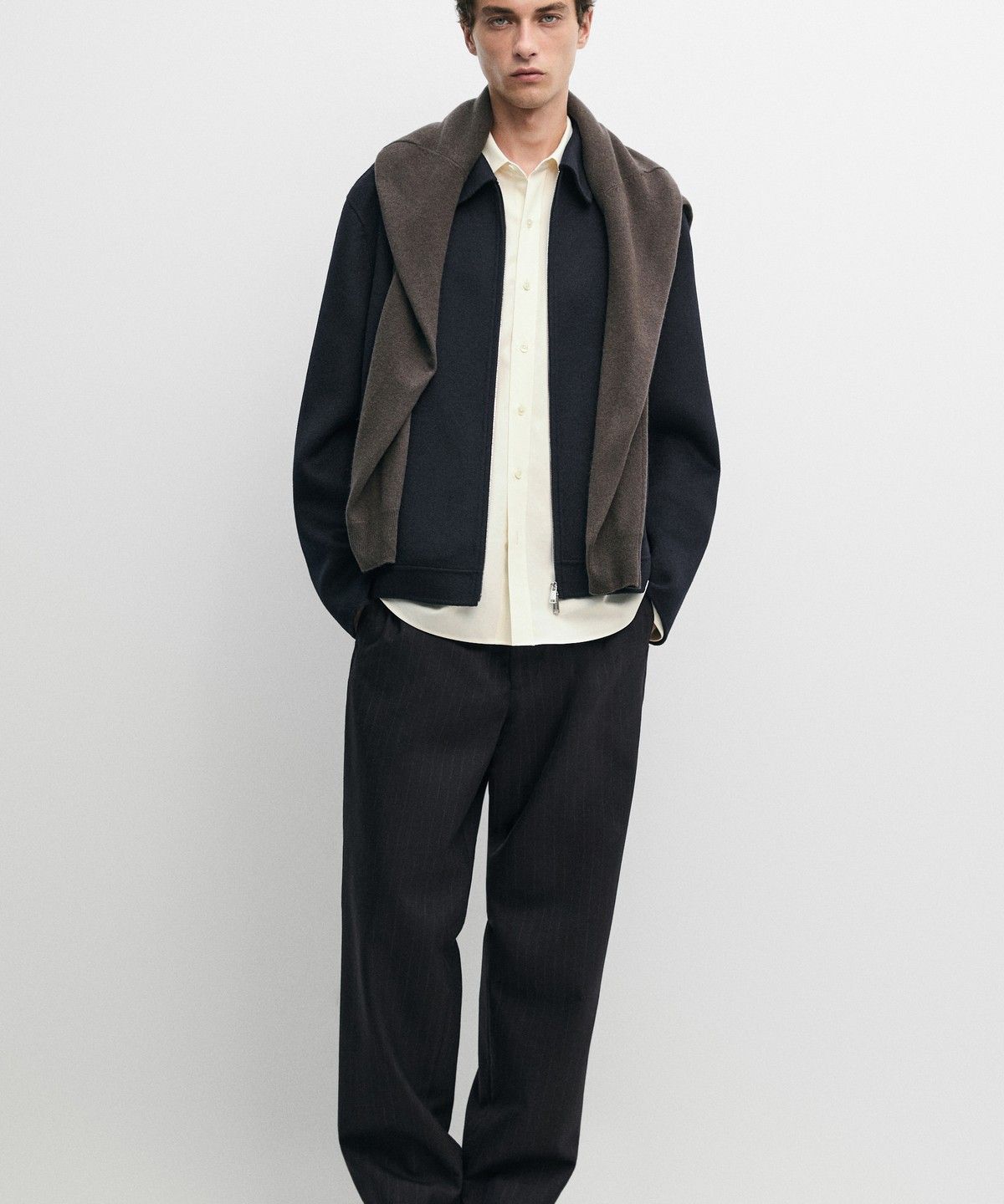 마시모두띠(MASSIMO DUTTI) 100% 울 스트라이프 릴랙스 핏 팬츠