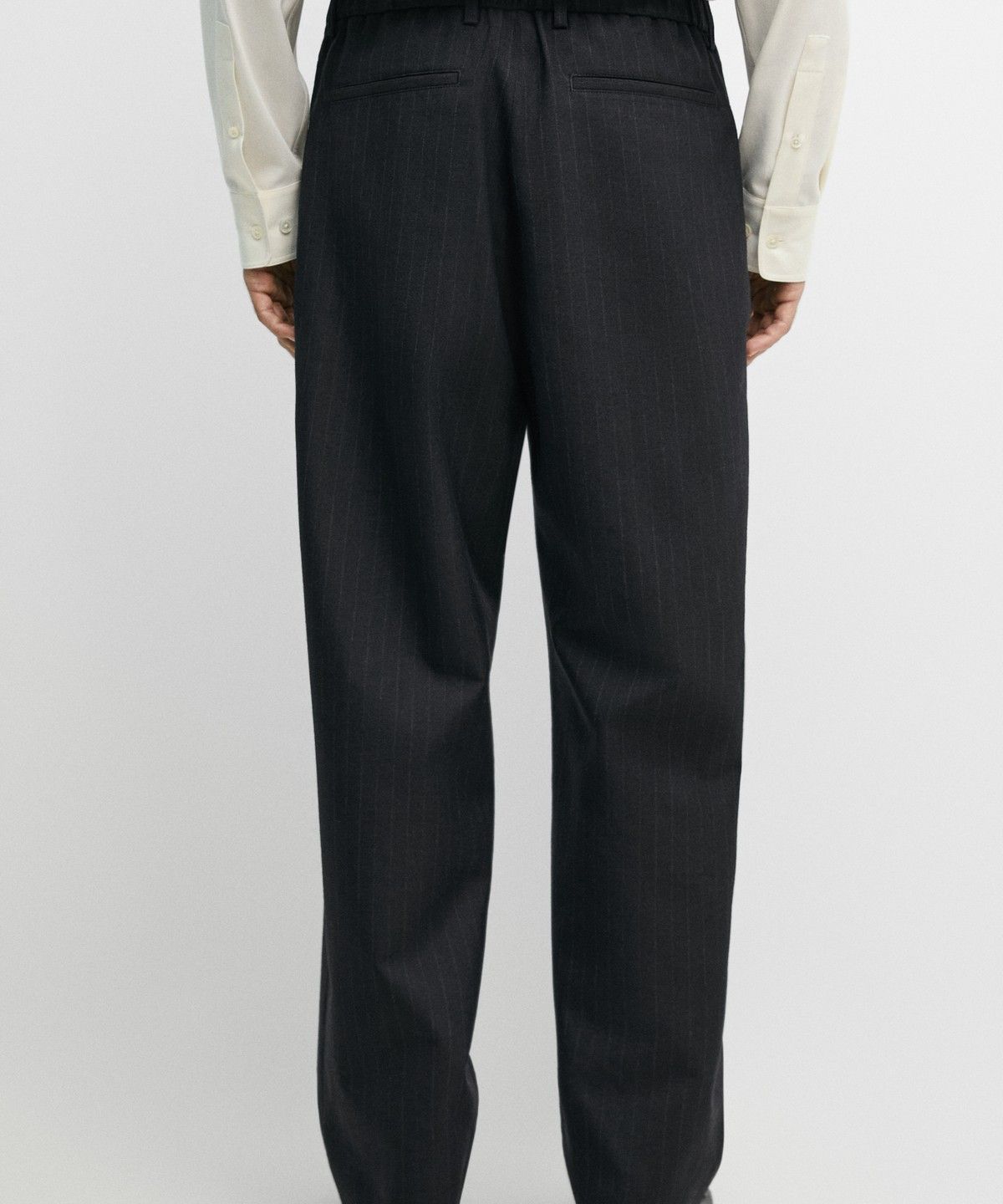 마시모두띠(MASSIMO DUTTI) 100% 울 스트라이프 릴랙스 핏 팬츠