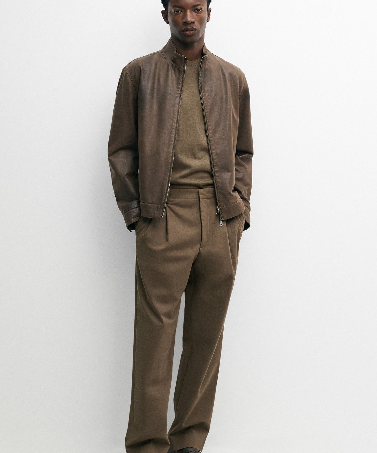 마시모두띠(MASSIMO DUTTI) 코튼 블렌드 핀턱 팬츠