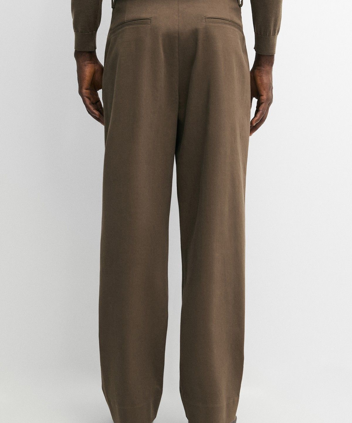 마시모두띠(MASSIMO DUTTI) 코튼 블렌드 핀턱 팬츠