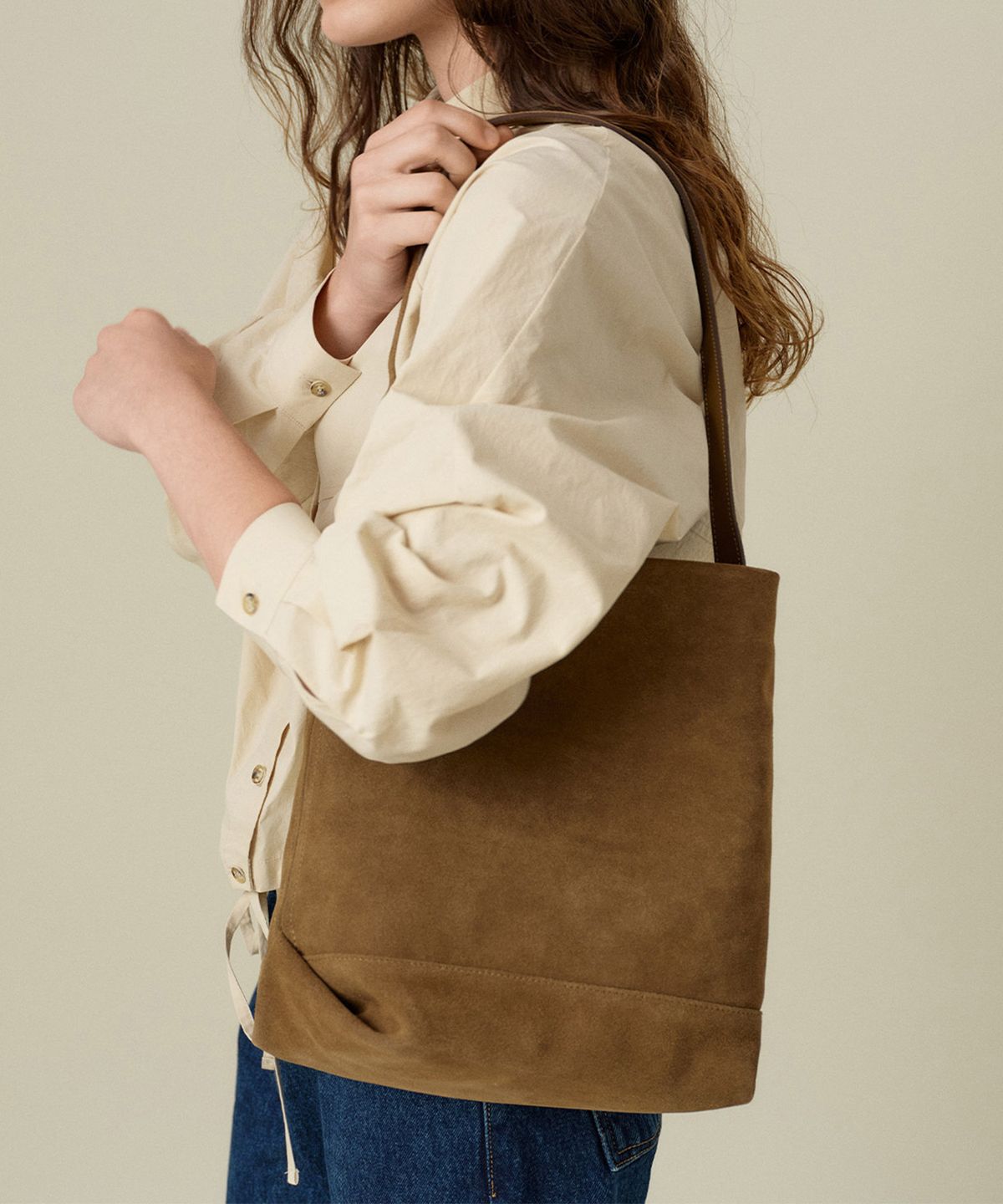 망고매니플리즈(MANGO MANY PLEASE) ALITA SUEDE BAG_BROWN