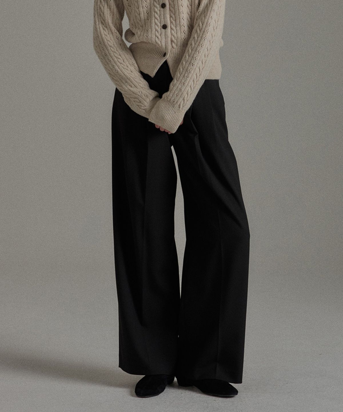 망고매니플리즈(MANGO MANY PLEASE) TANNER PINTUCK SLACKS