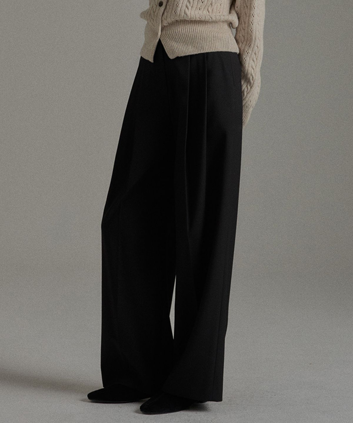망고매니플리즈(MANGO MANY PLEASE) TANNER PINTUCK SLACKS