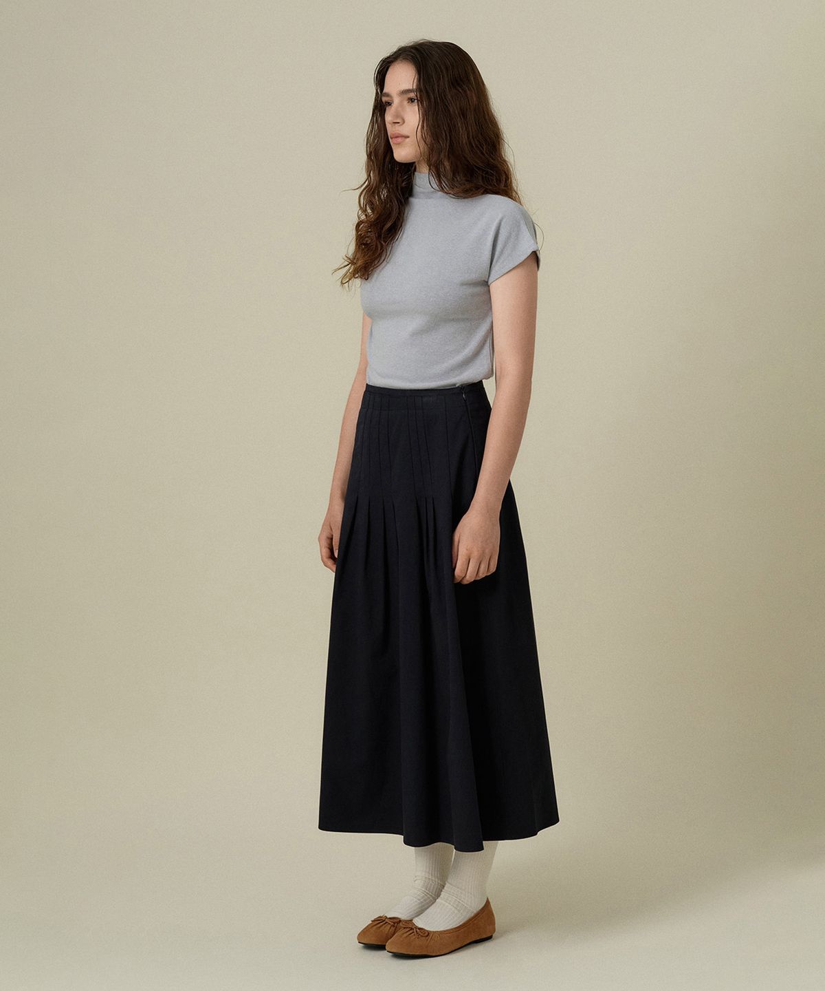 망고매니플리즈(MANGO MANY PLEASE) MERCI PINTUCK SKIRT_NAVY