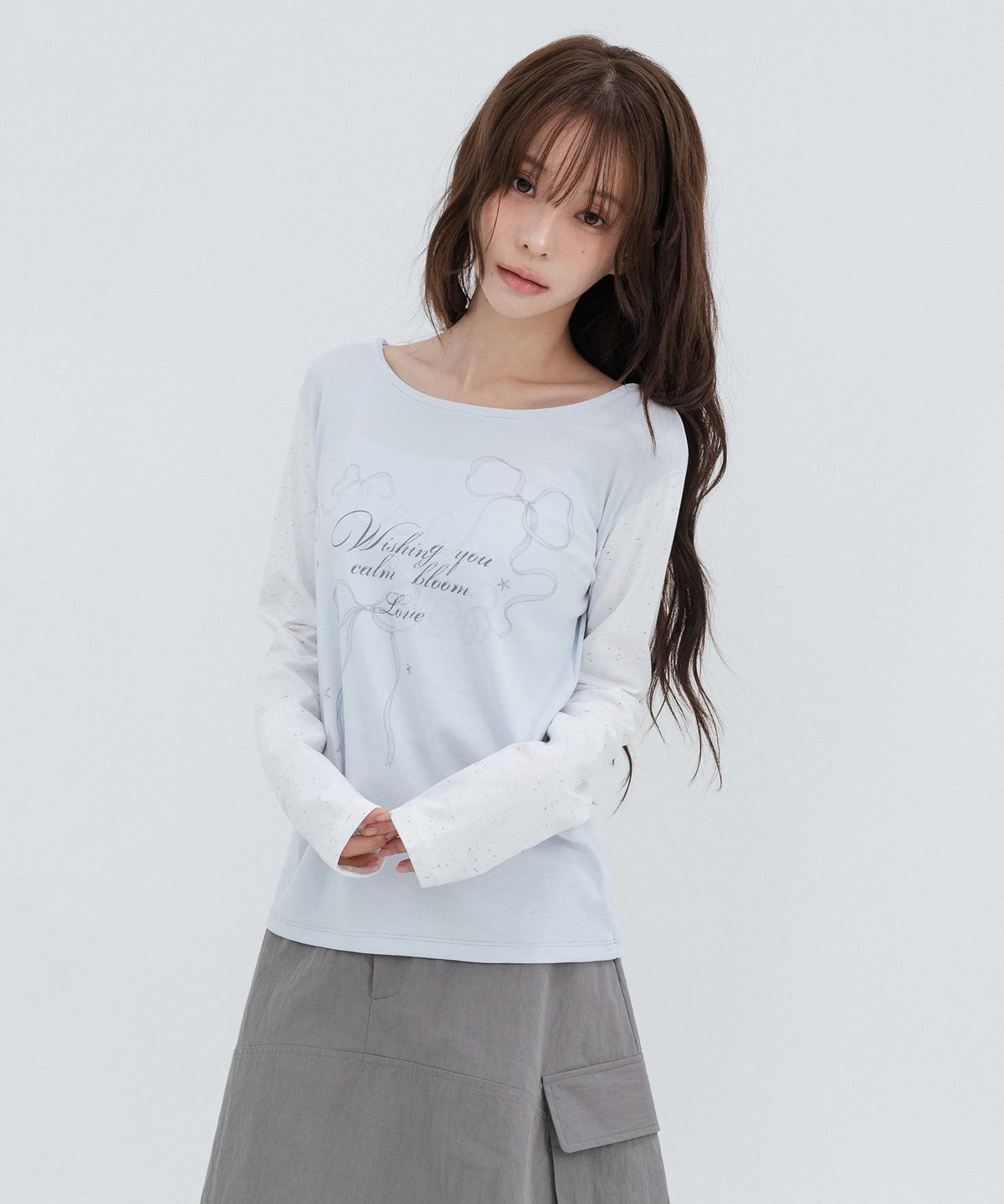 하이스쿨디스코(HIGH SCHOOL DISCO) 캔디 리본 그래픽 롱슬리브_스카이블루
