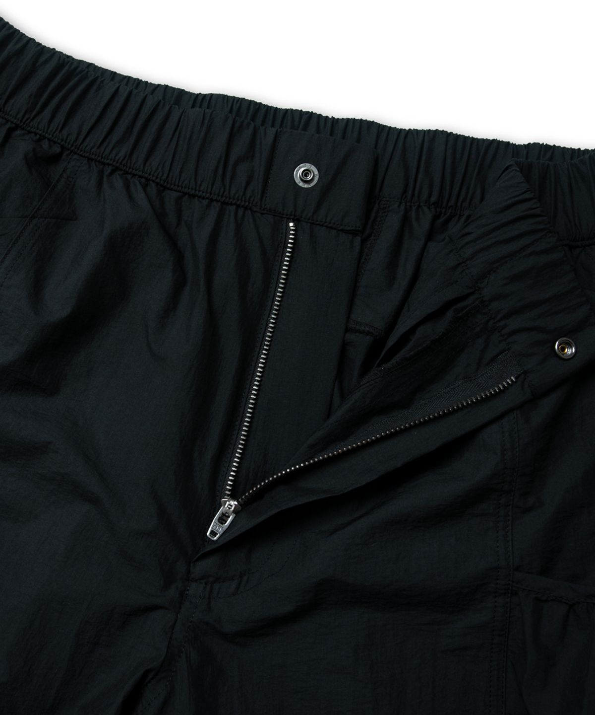 블랙피피(BLACKPP) BLACK PP ATG Classic Utility Multi-Pocket Shorts