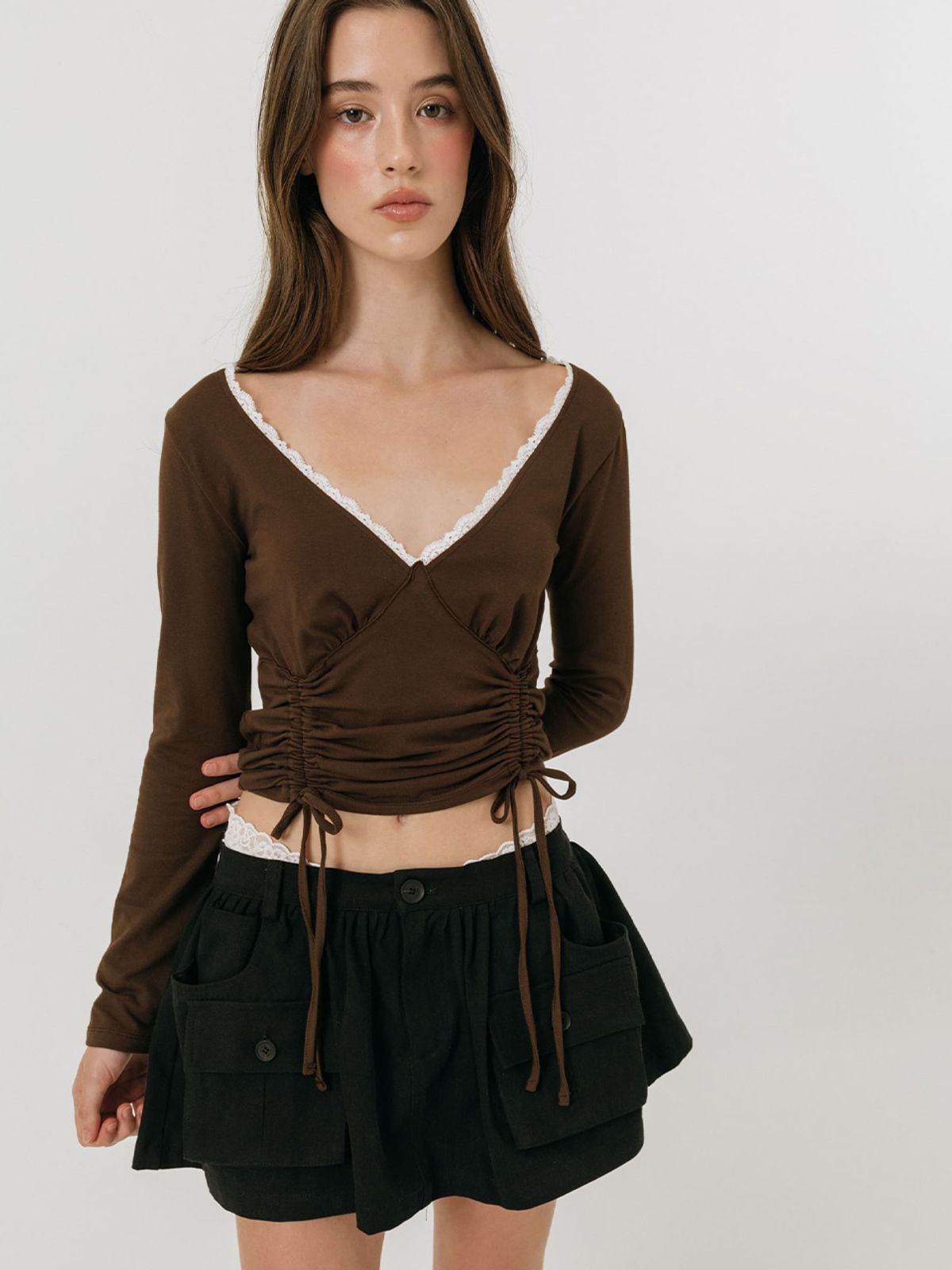 모이페어(MOIFAIRE) LACE STRING T-SHIRT / BROWN