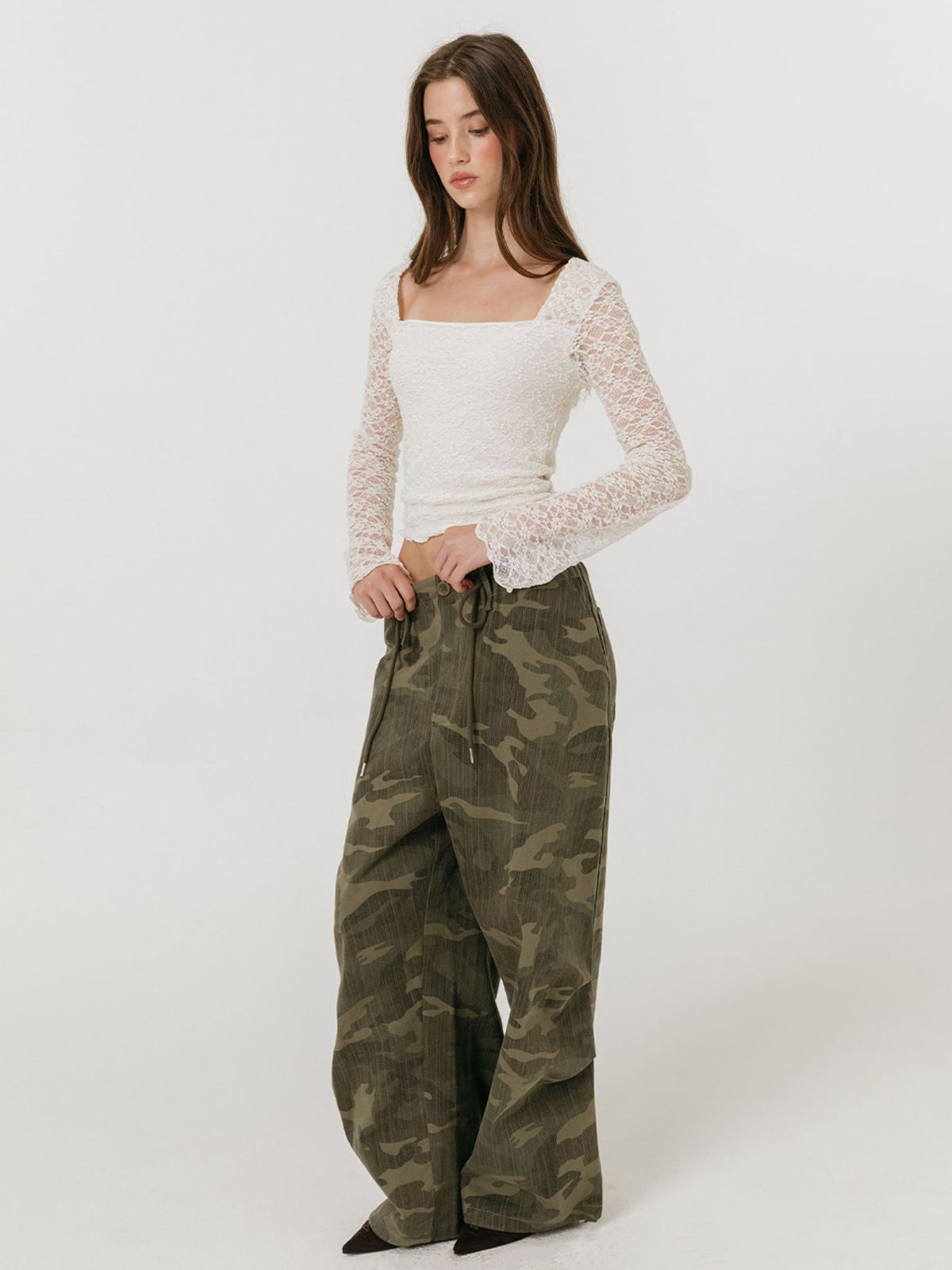 모이페어(MOIFAIRE) VINTAGE WIDE PANTS / CAMO