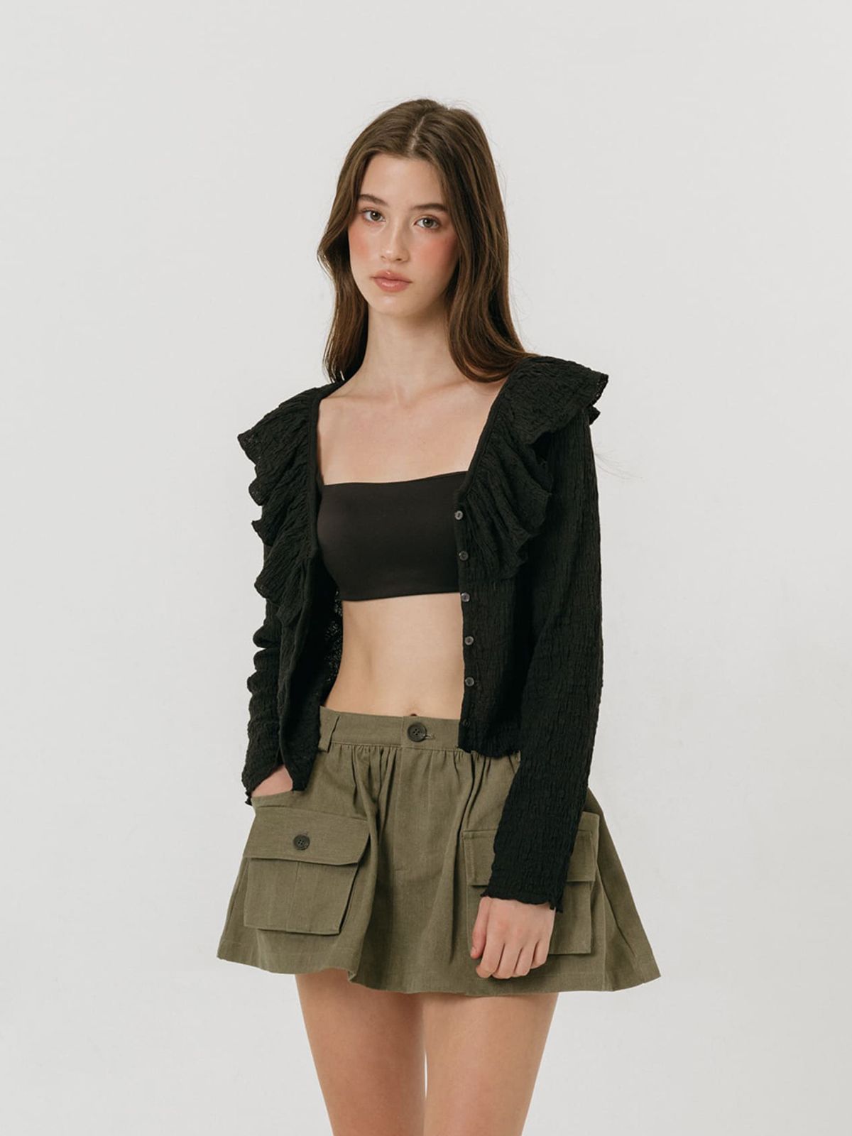 모이페어(MOIFAIRE) CRINKLE FRILL CARDIGAN / BLACK