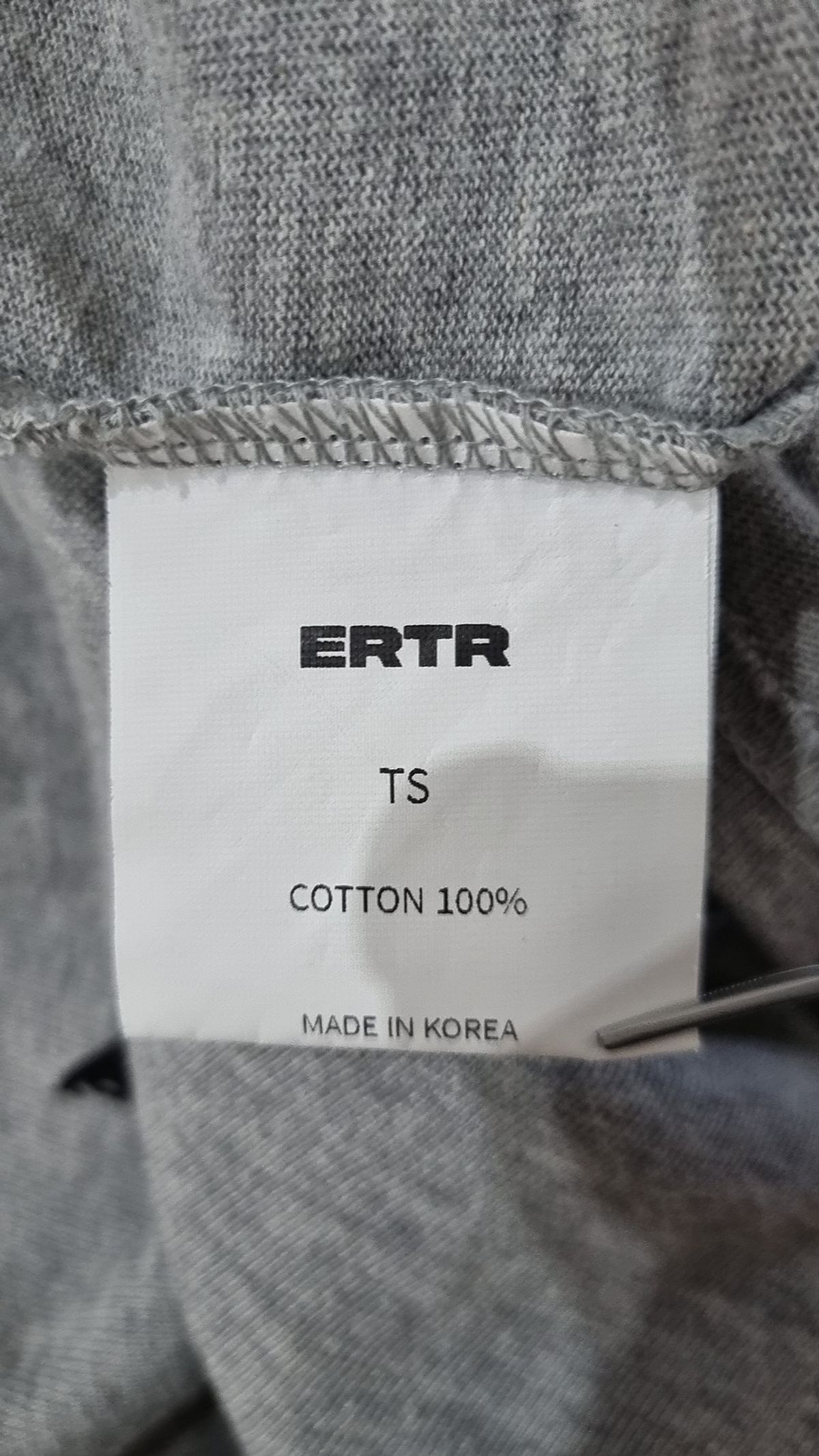 이알티알(ERTR) 반소매 티셔츠 S