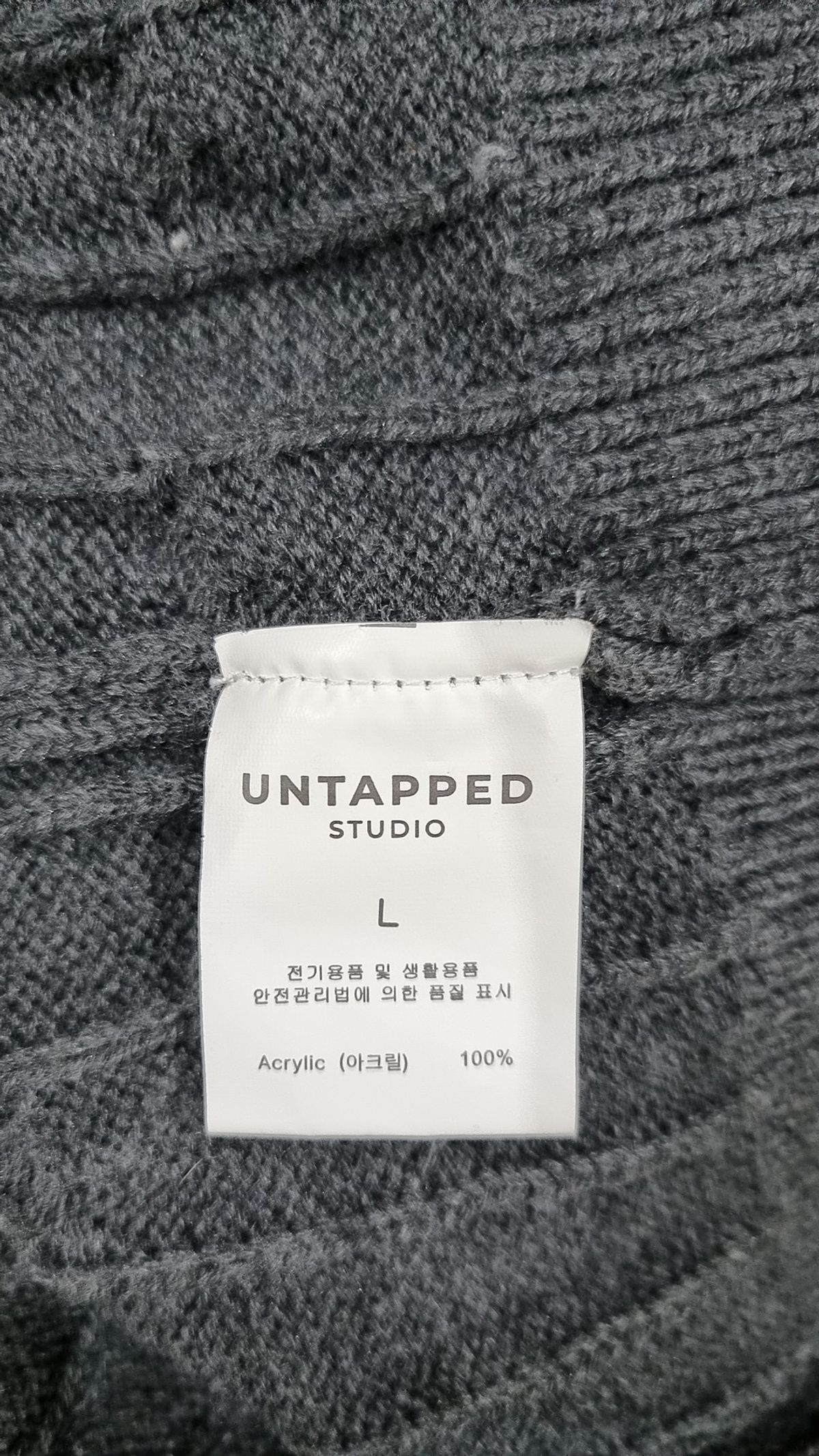 언탭트 스튜디오(UNTAPPED STUDIO) 니트/스웨터 L