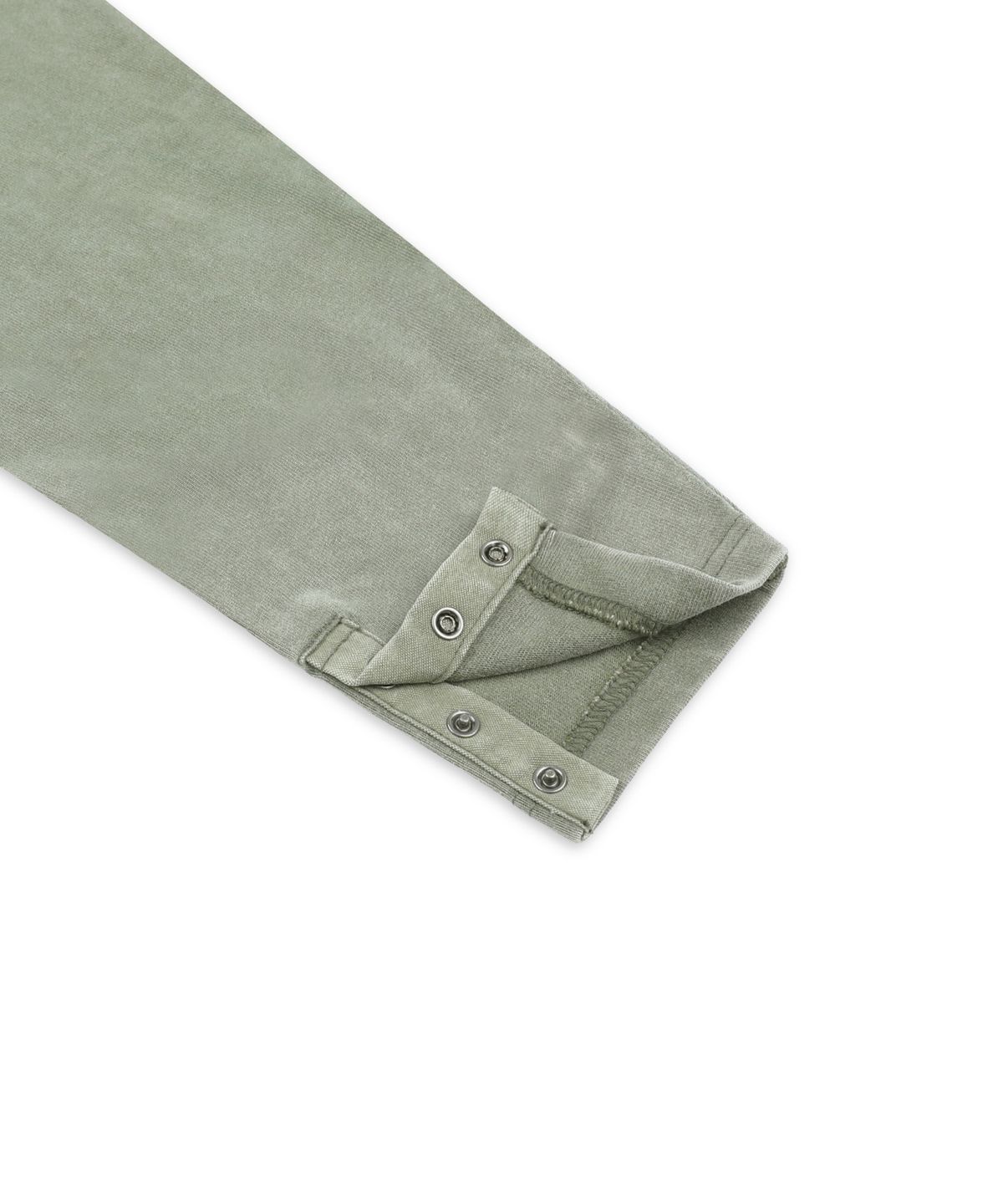 엑스톤즈(XTONZ) XTT170 래글런 헨리넥 워싱 크롭 후디 (KHAKI)
