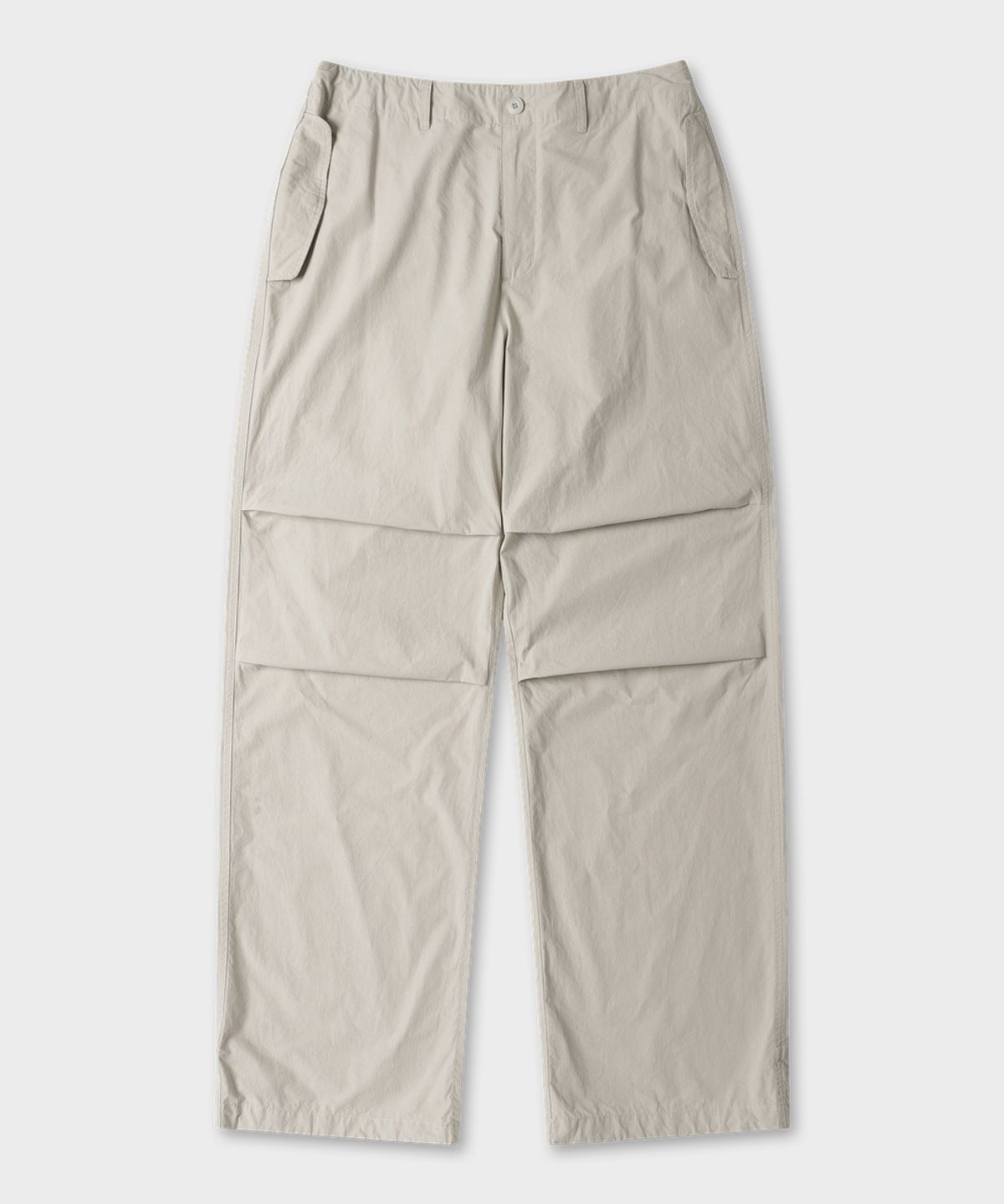 테일던(TAILDERN) Jaden Lightweight Parachute Pants Beige