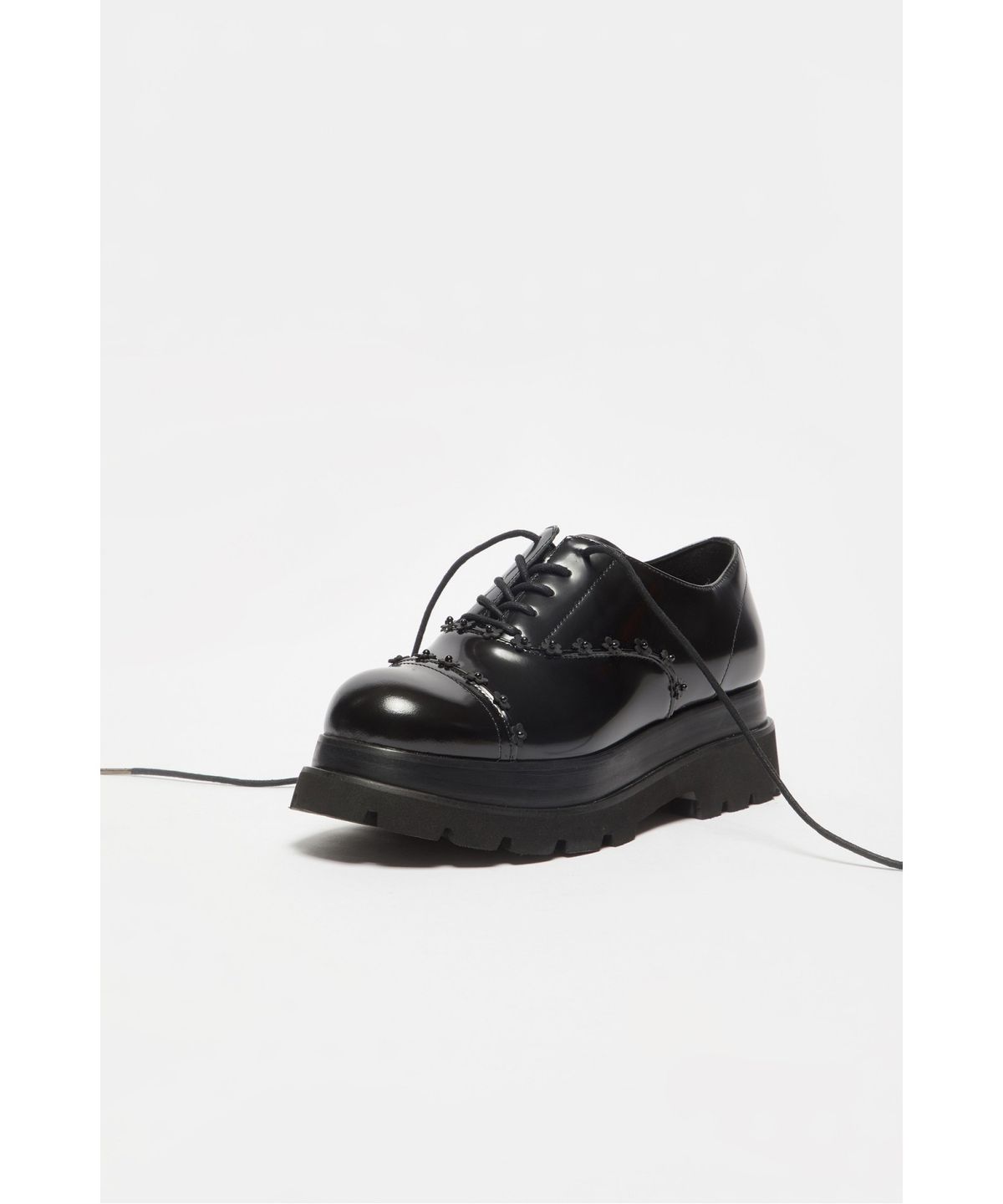 슈콤마보니(SUECOMMA BONNIE) Floral platform loafer(black)_DG1DA26515BLK