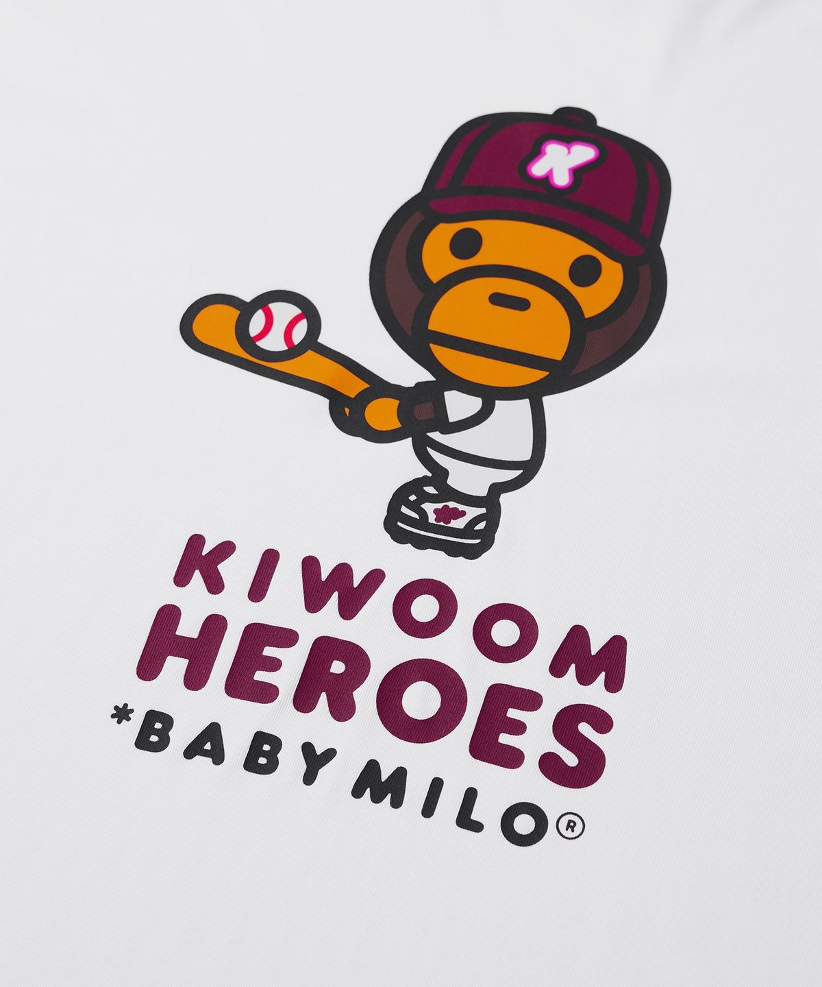 베이프(BAPE) 키움 히어로즈 마일로 그래픽 롱슬리브 티셔츠