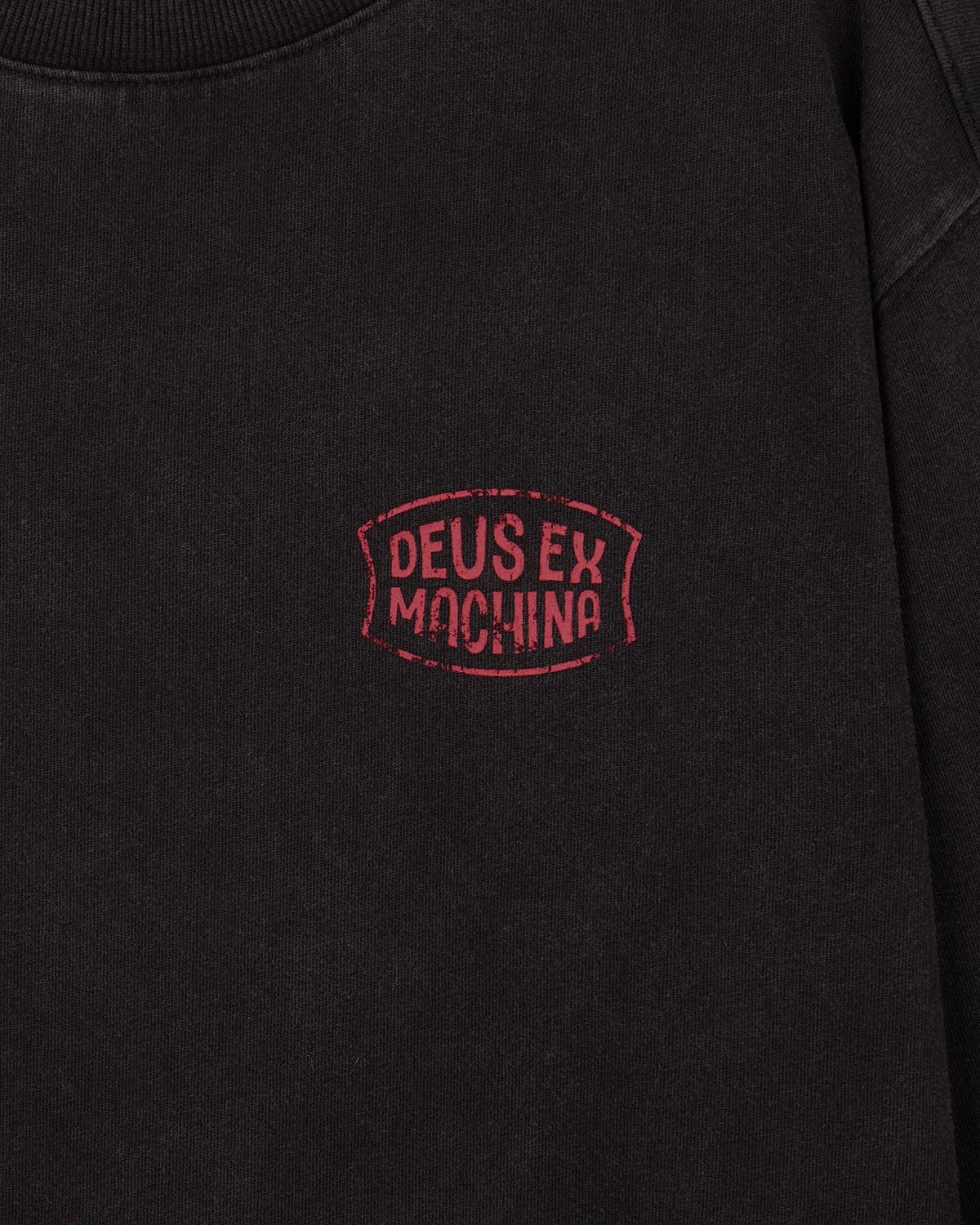 데우스 엑스 마키나(DEUS EX MACHINA) Graphic Ls Tee_Black