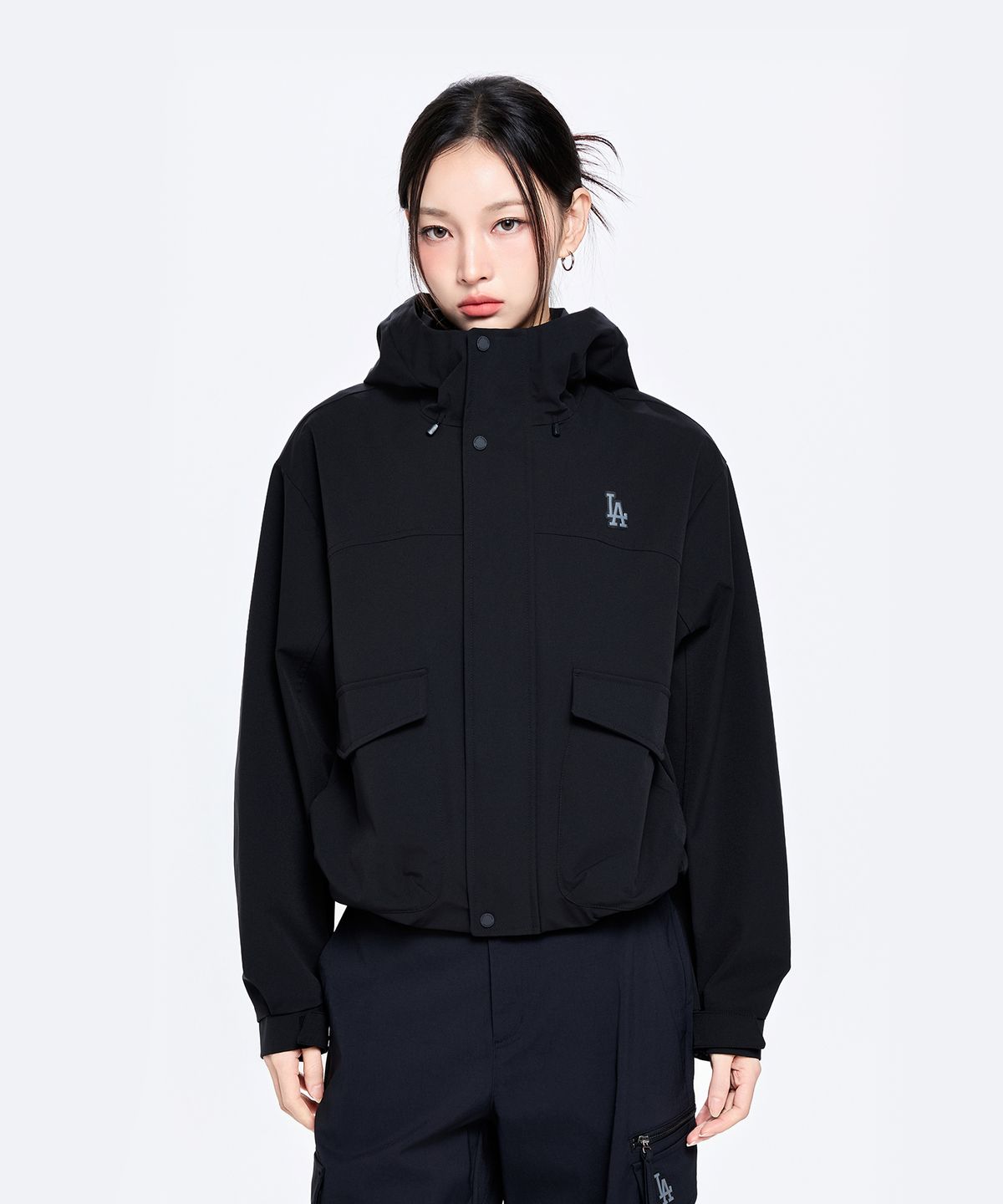 엠엘비(MLB) 여성 고프코어 2L 커브 바람막이 LA (Black)