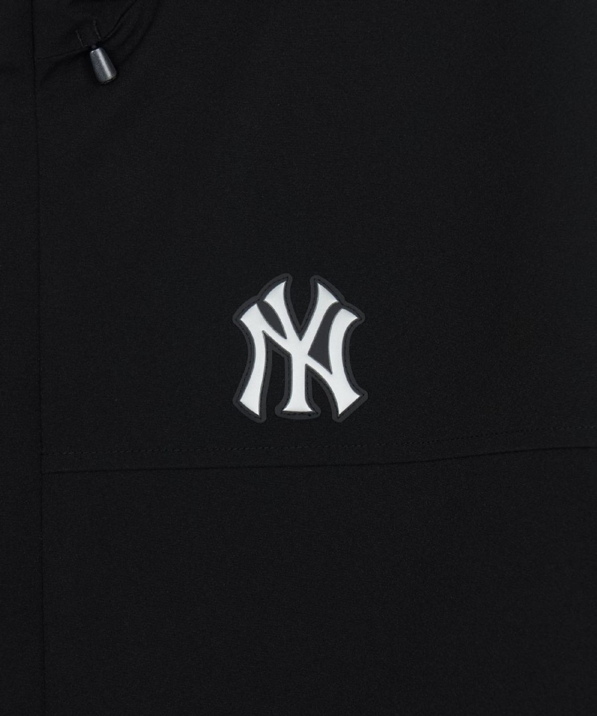 엠엘비(MLB) 고프코어 2L 커브 바람막이 NY (Black)