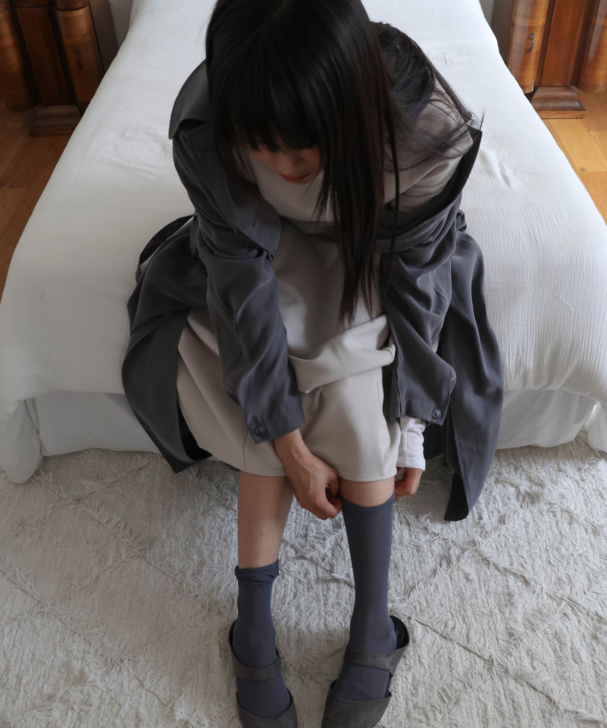 린테(LYNTE) Fluid Cupra Coat (Dark Gray)