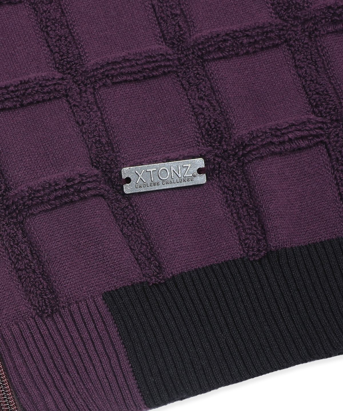 엑스톤즈(XTONZ) XTK185 투톤 스퀘어 크롭 니트 집업 (PURPLE)