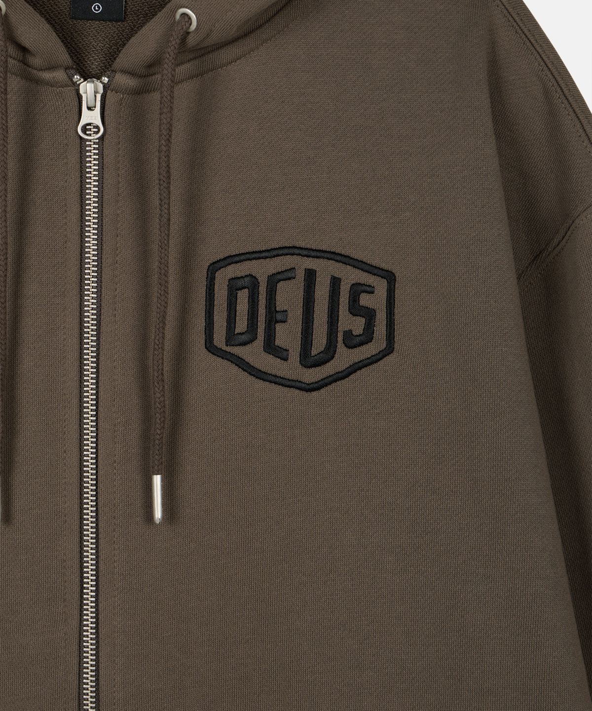 데우스 엑스 마키나(DEUS EX MACHINA) Seoul College Address Zip Hoodie_Olive