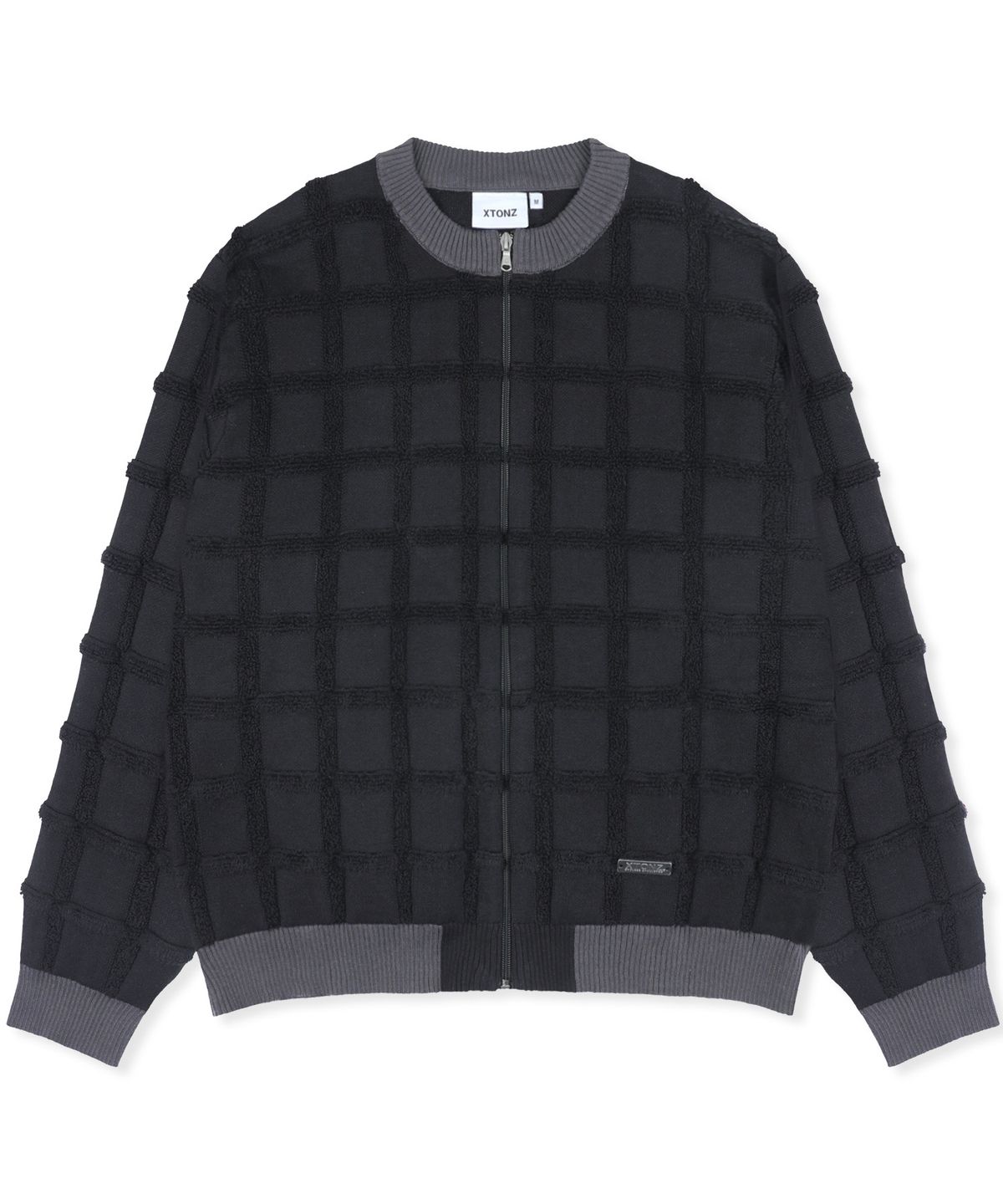 엑스톤즈(XTONZ) XTK185 투톤 스퀘어 크롭 니트 집업 (BLACK)