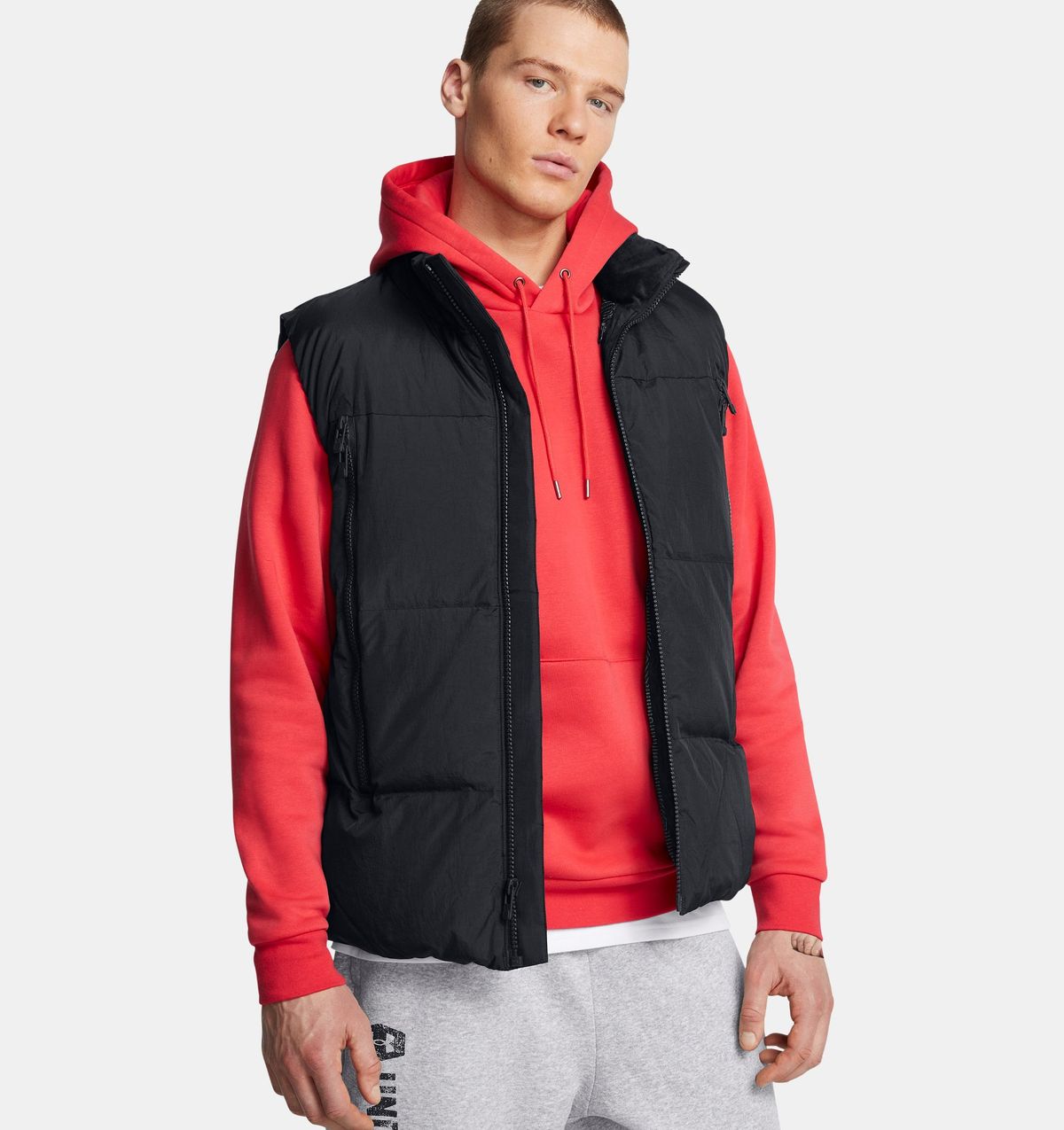 언더아머(UNDERARMOUR) 남성 UA 리미트리스 다운 베스트1384642-001
