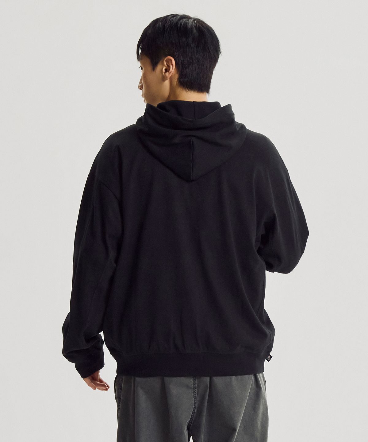 뉴발란스(NEW BALANCE) NBMDG4A013 / MINIMAL HEART COLLECTION 헤리티지 경량 후드집업 (BLACK)