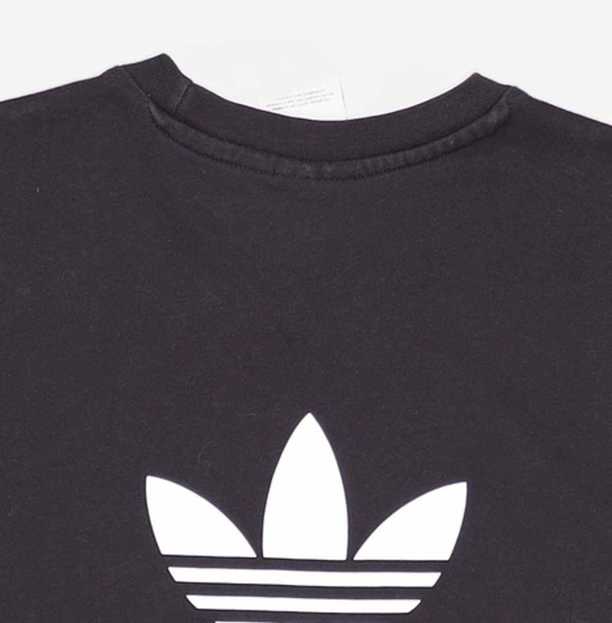 아디다스(ADIDAS) 백프론트 트레포일 티 - 블랙 / GN3454 XL