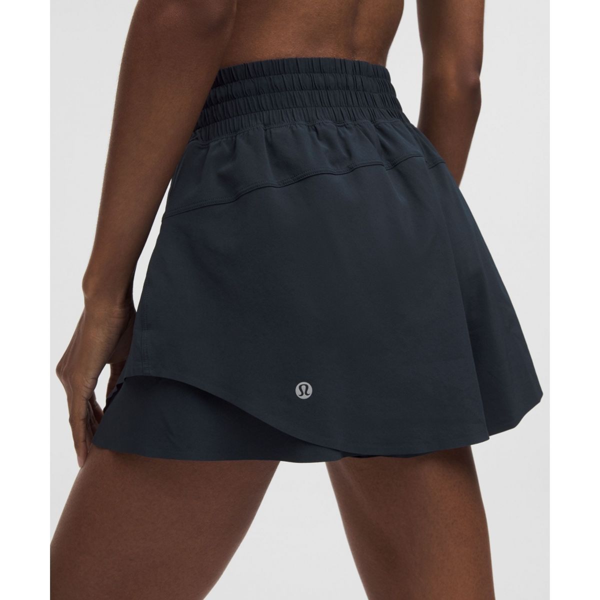 룰루레몬(LULULEMON) 셰이크 잇 아웃 하이라이즈 러닝 쇼츠 2.5inch  TRNV